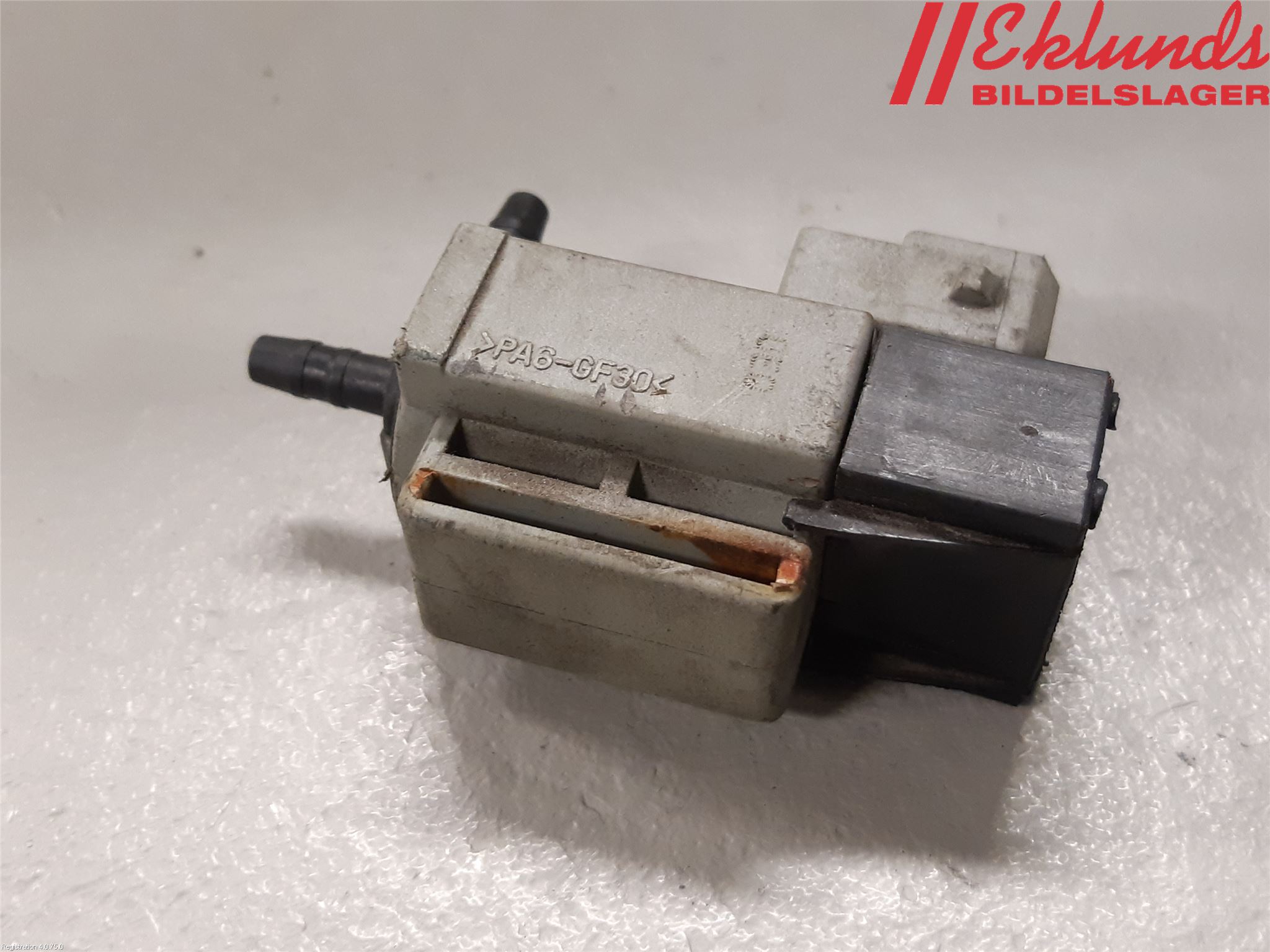 Hyundai i40 08-15 Vakuumventil