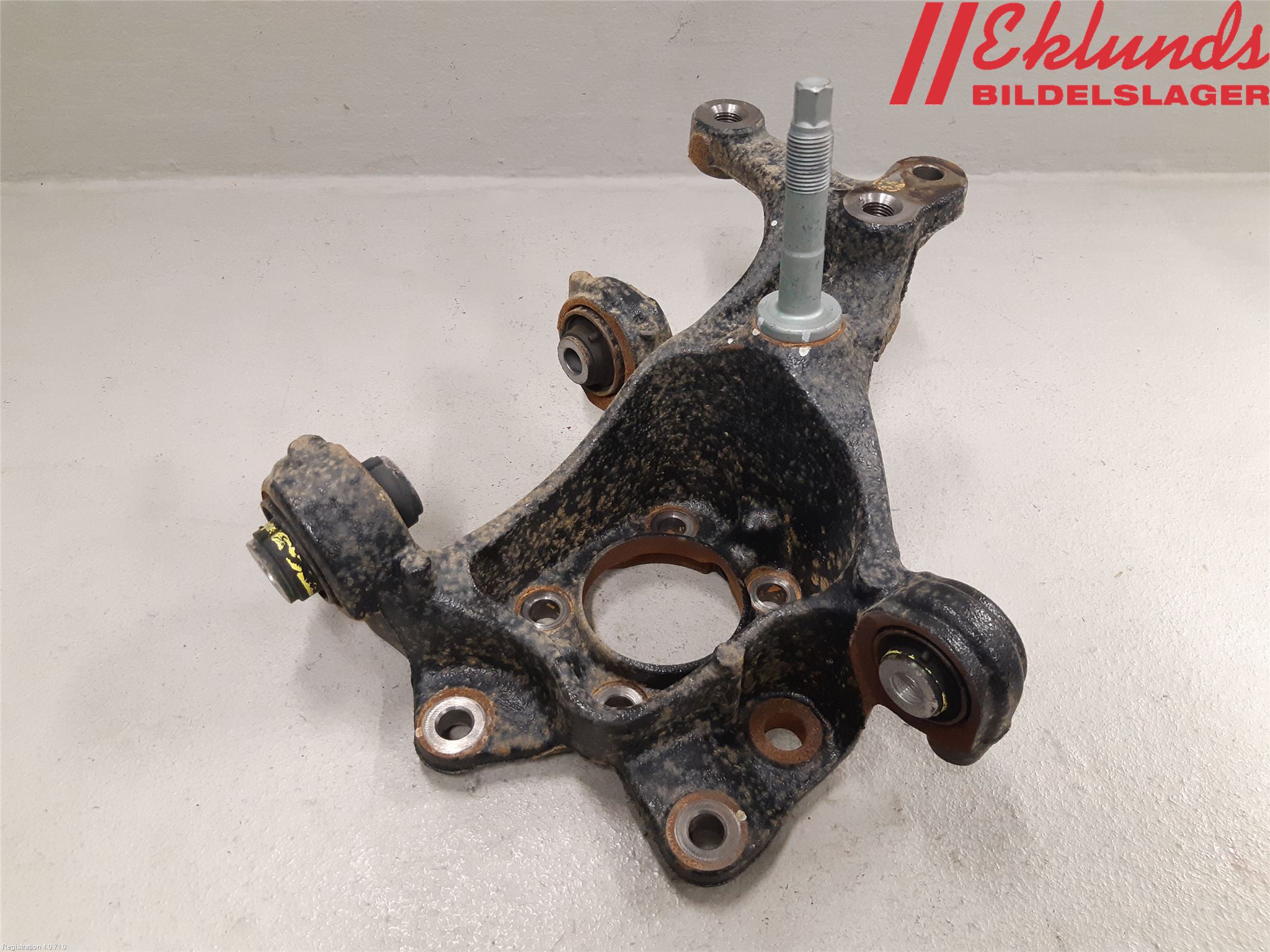 Toyota RAV4 19- Hjullagerhus-Spindel Hö B