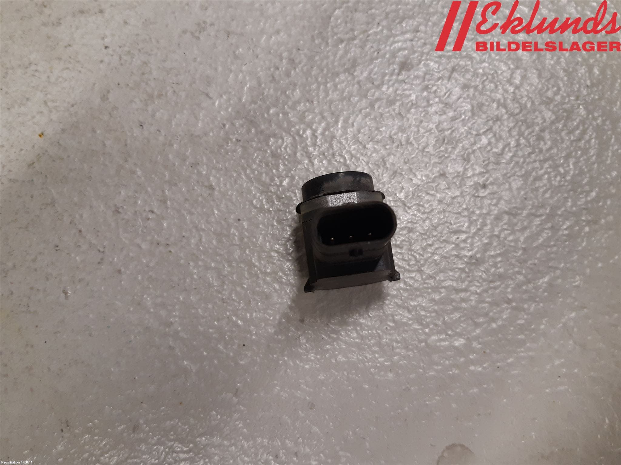 Volkswagen VW PASSAT 11-14 Parkeringshjälp Frontsensor