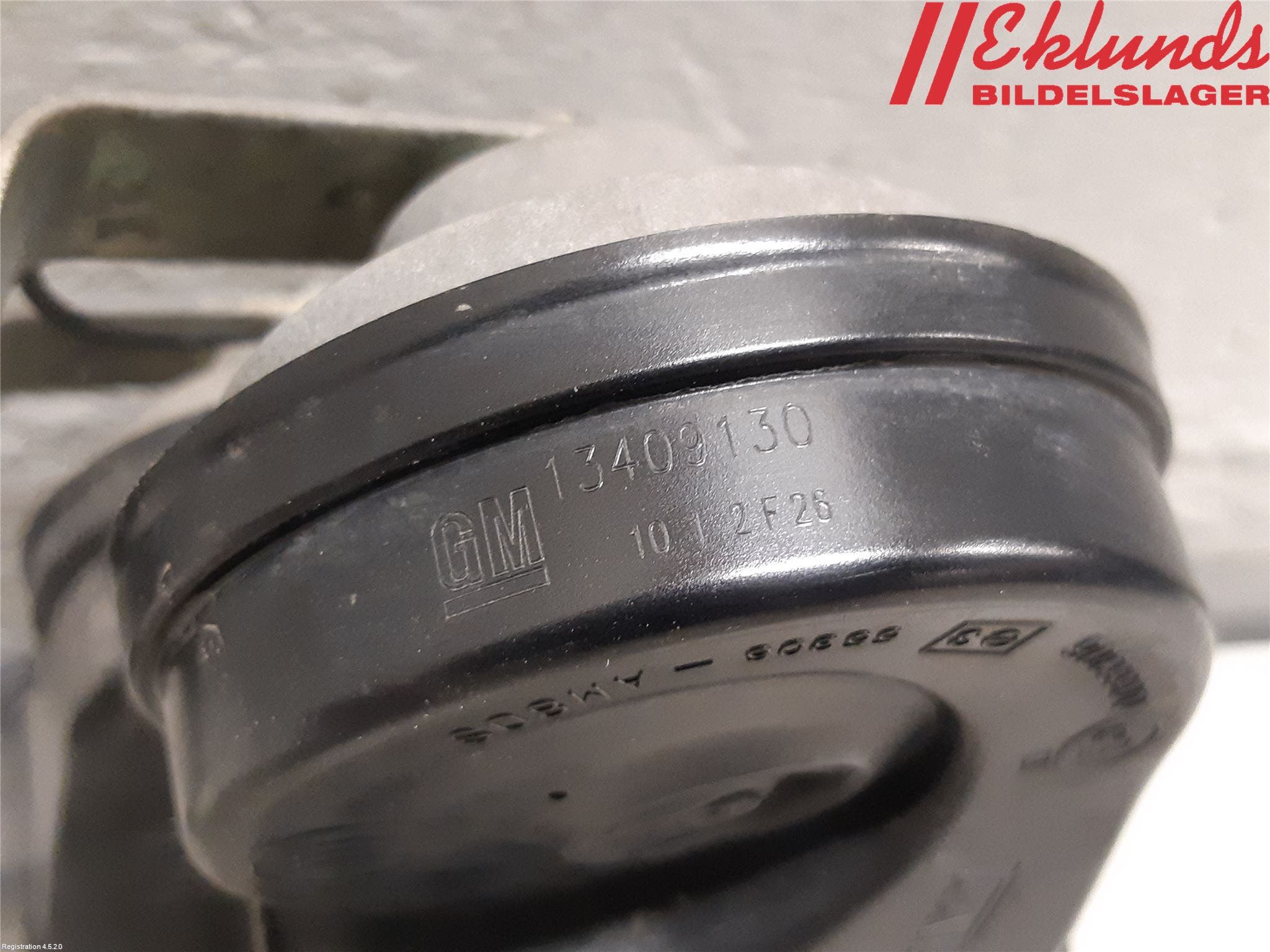 Opel ASTRA J 10-15 Signalhorn