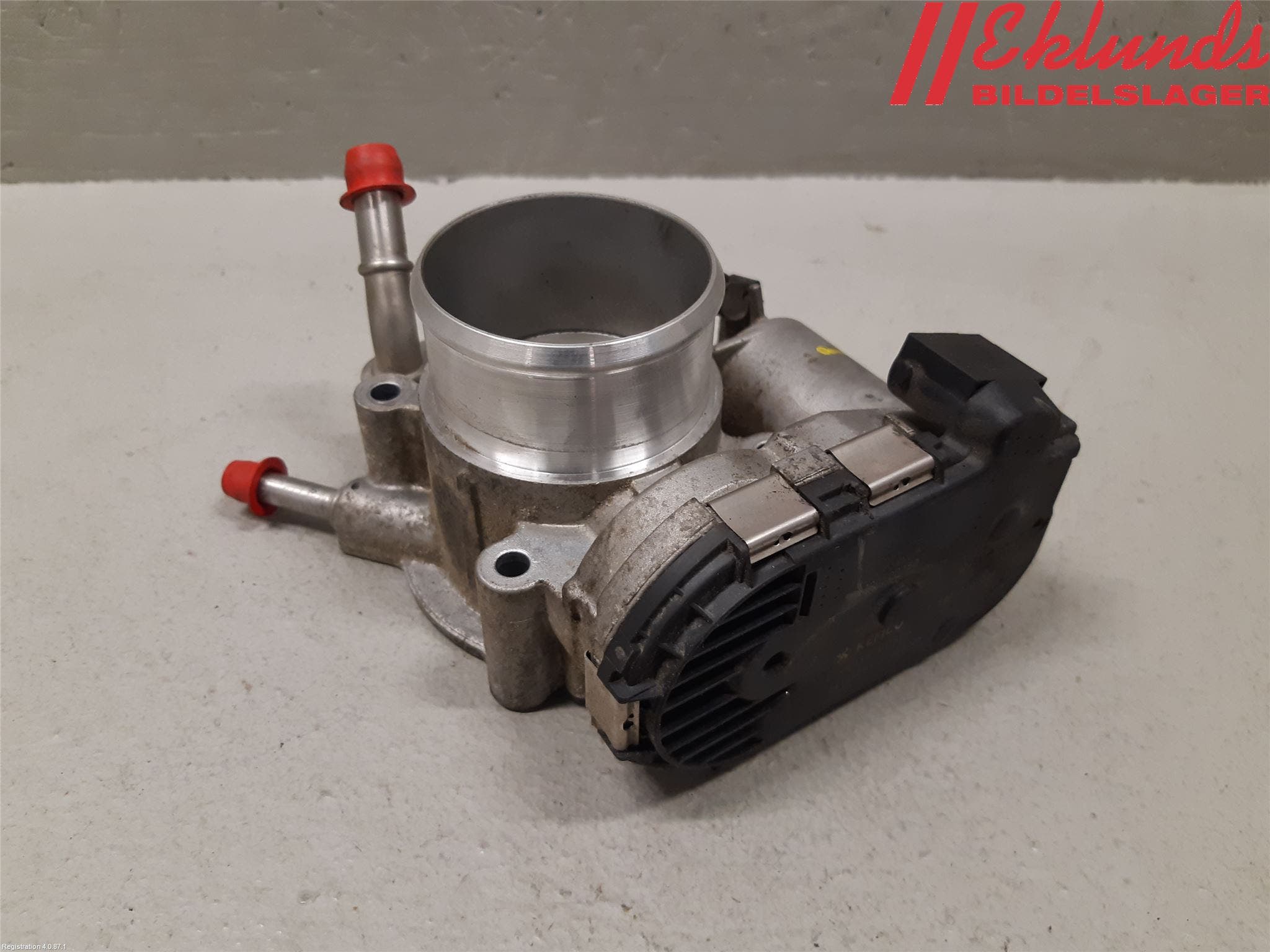 Kia RIO 12-16 Injspjällhus