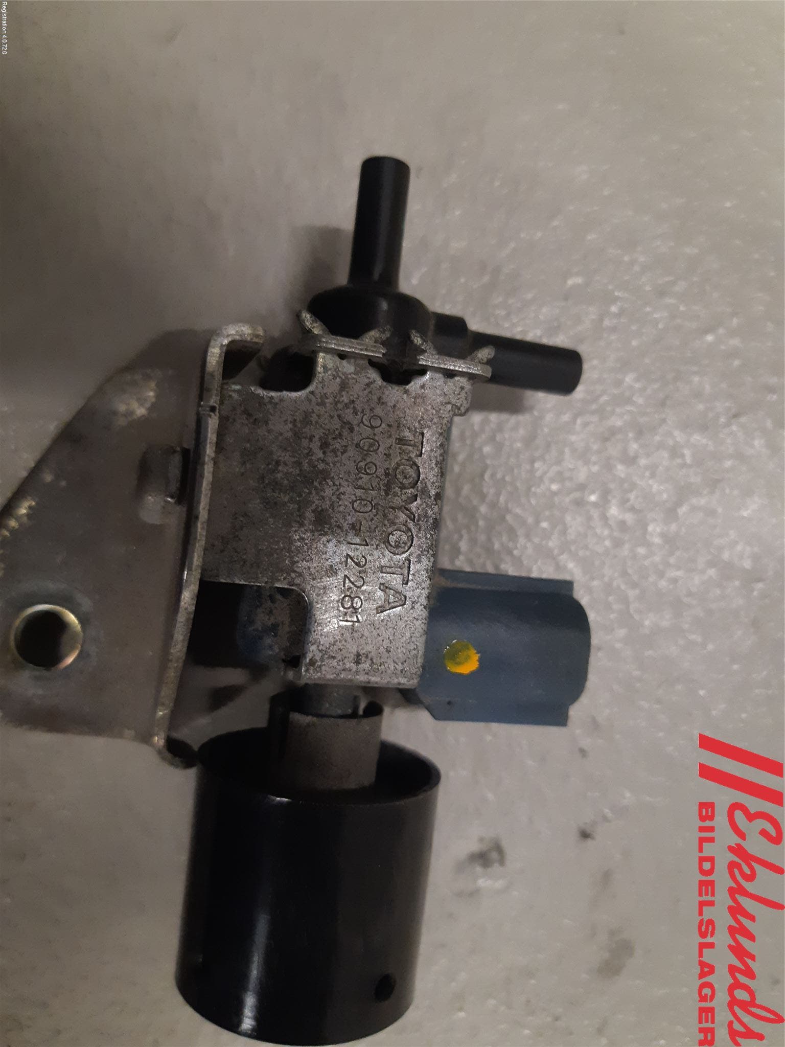 Toyota AURIS 10-12 Vakuumventil