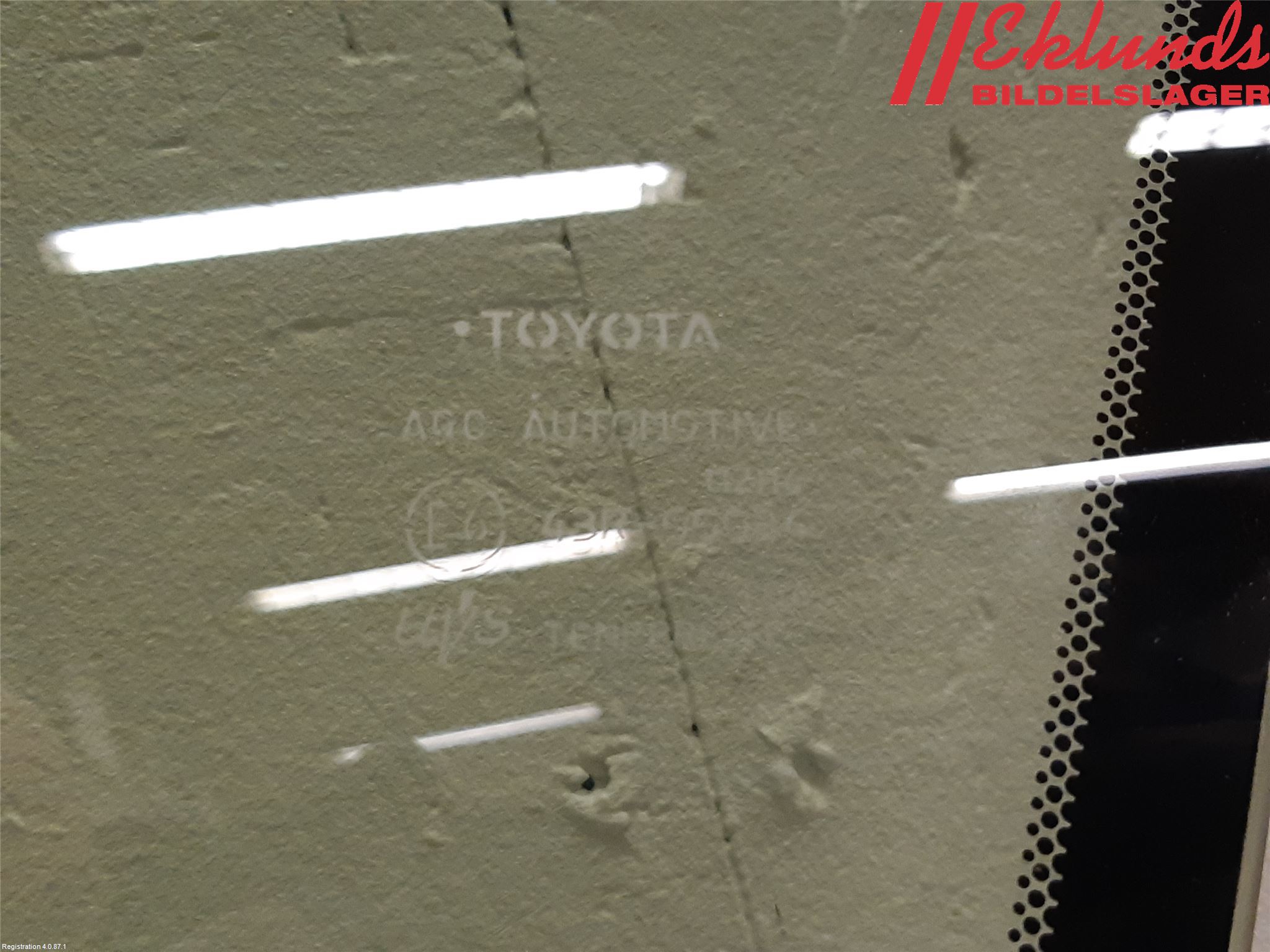 Toyota YARIS XP21 20- Dörruta 2D Vänster