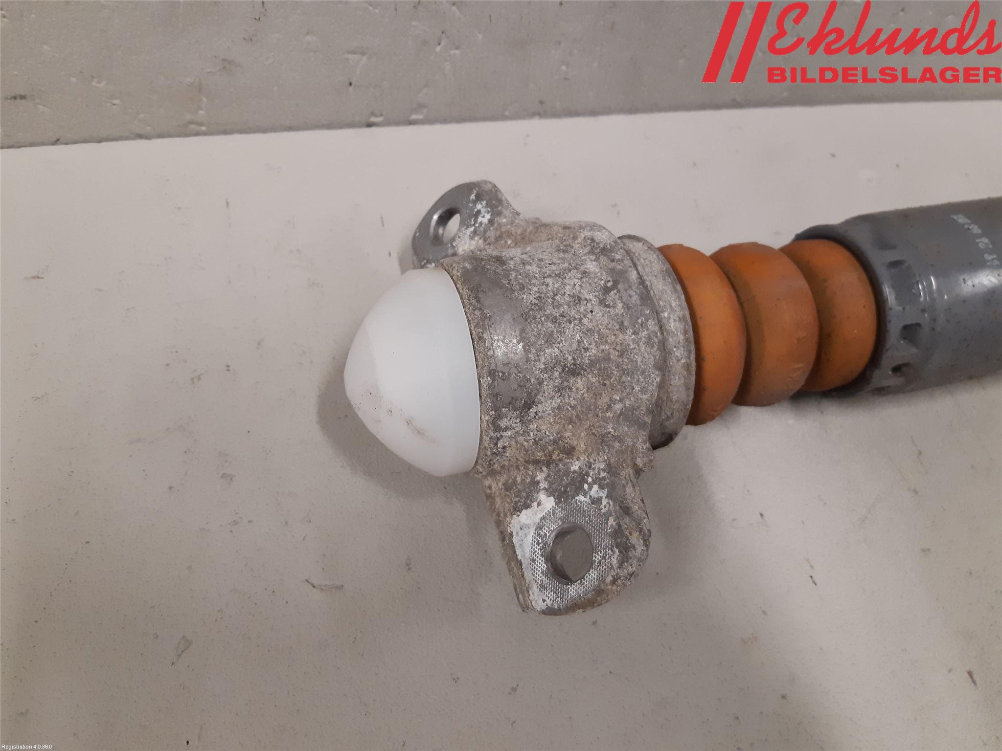 Audi A3/S3 8V 13-20 Stötdämpare Bak