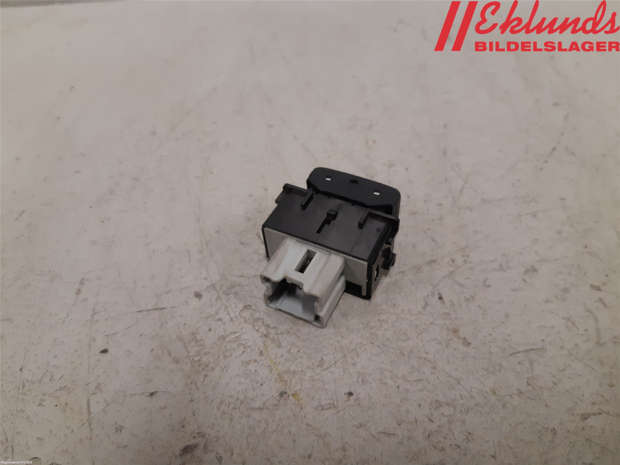 Nissan NV200/NV200 COMBI Strömställare Stolvärme