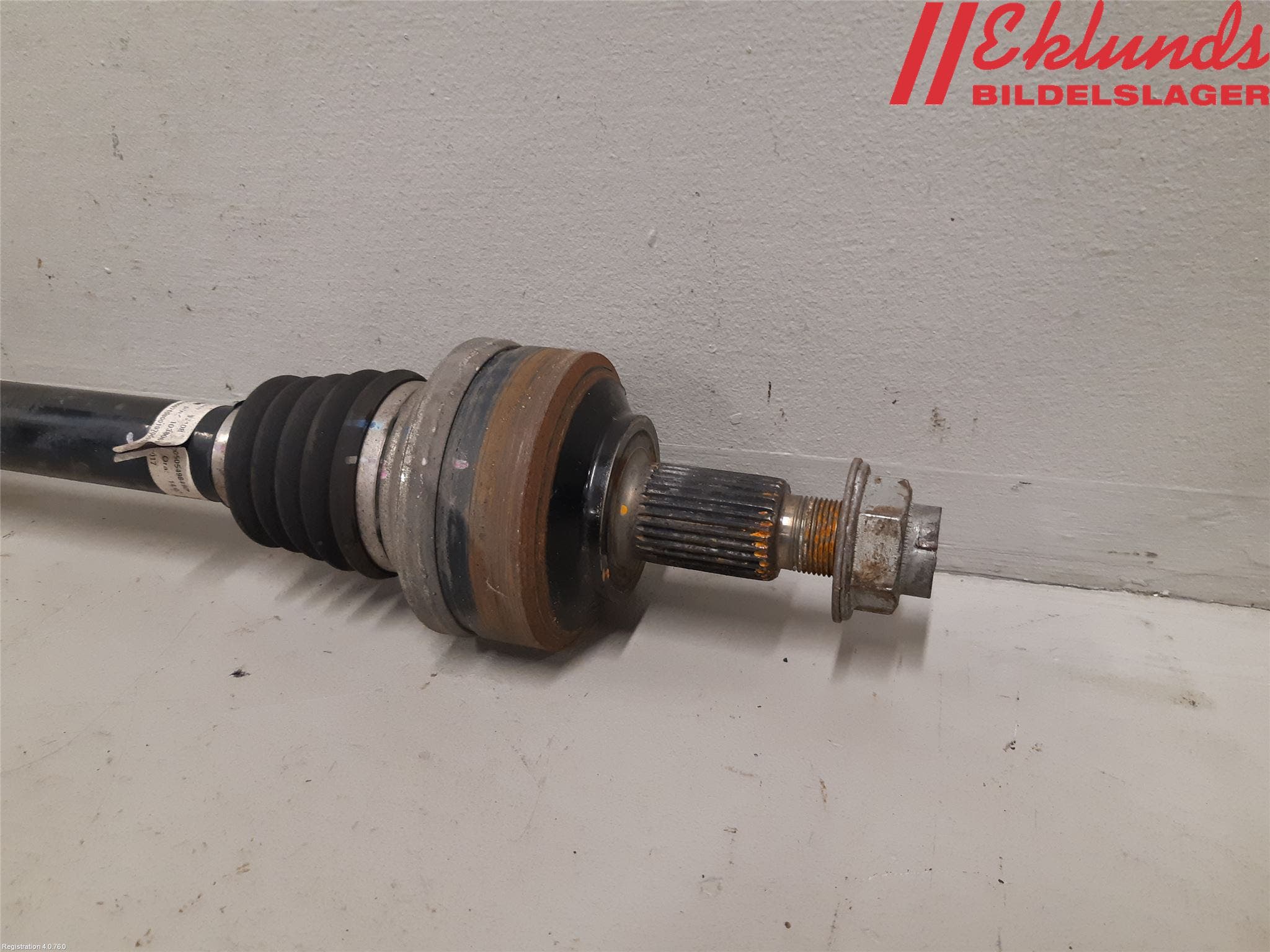 Alfa GIULIA Drivaxel Bak Höger