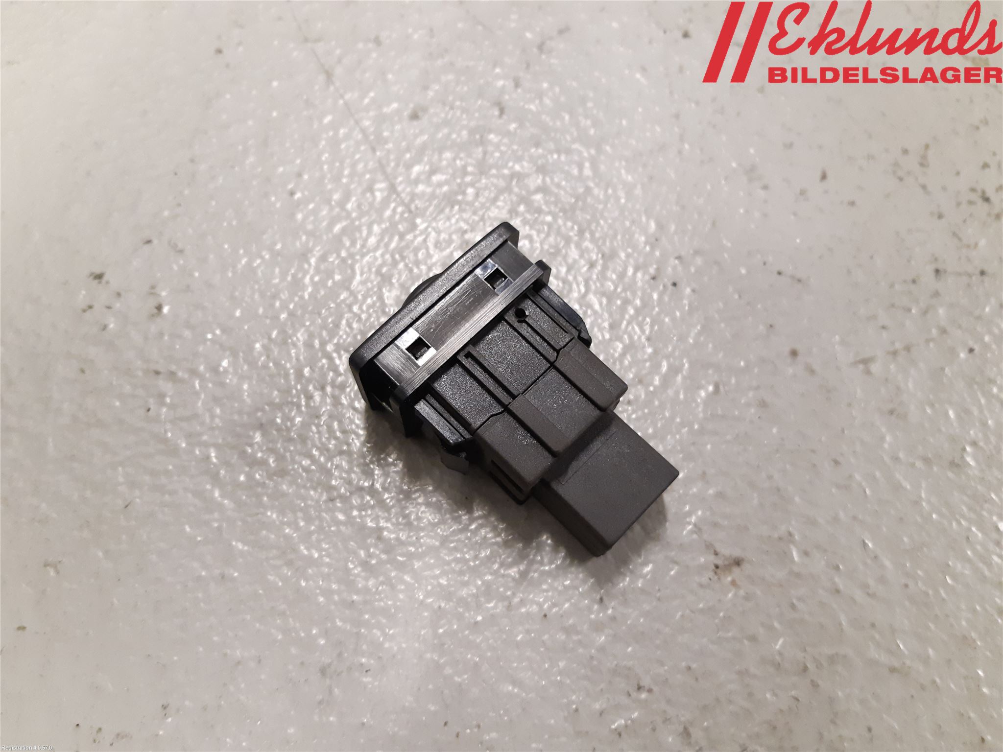 Toyota YARIS XP130 15-20 Str Ljusvidd Reglering