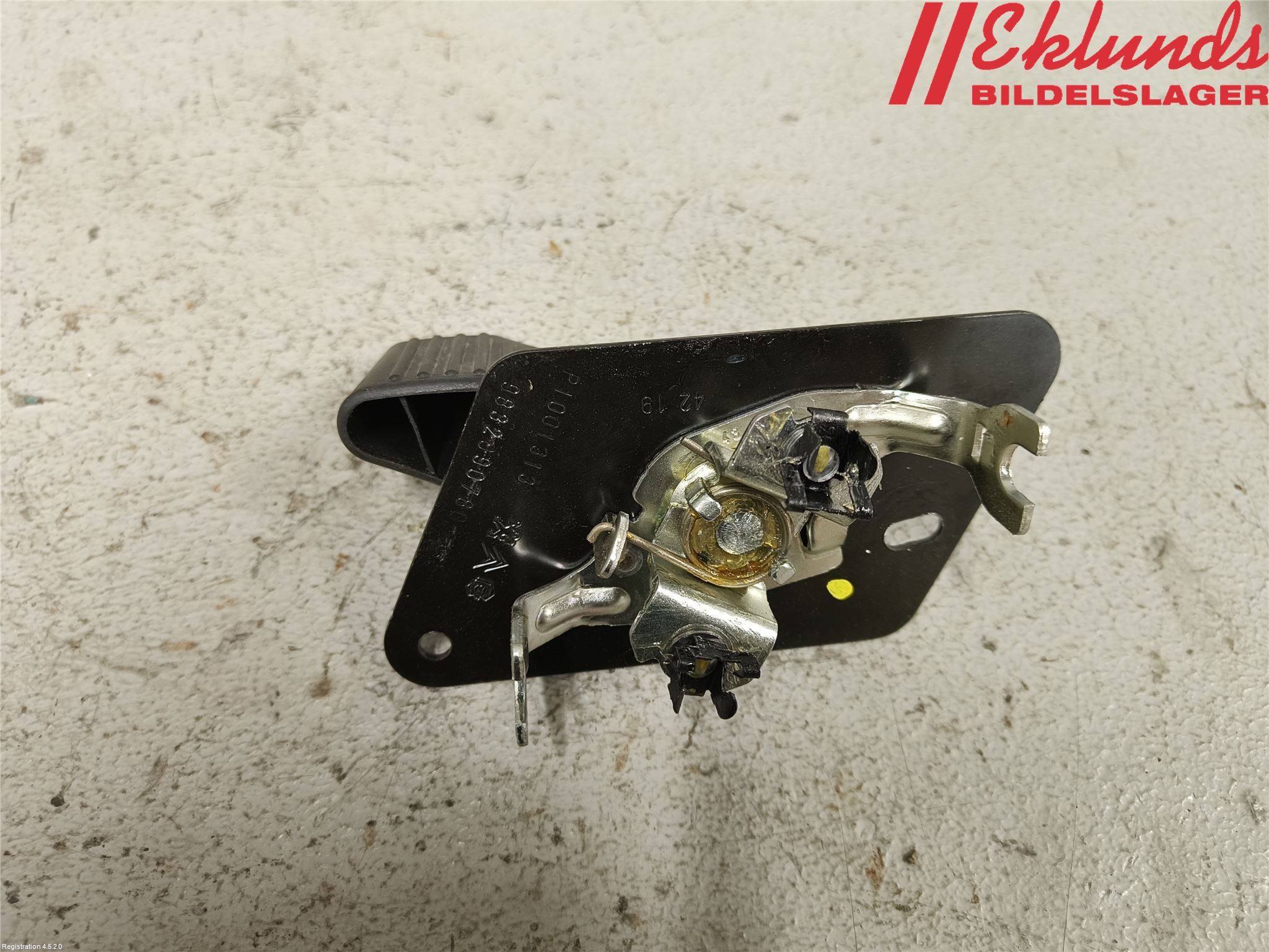 Opel VIVARO 20- Bakluckehandtag Inre