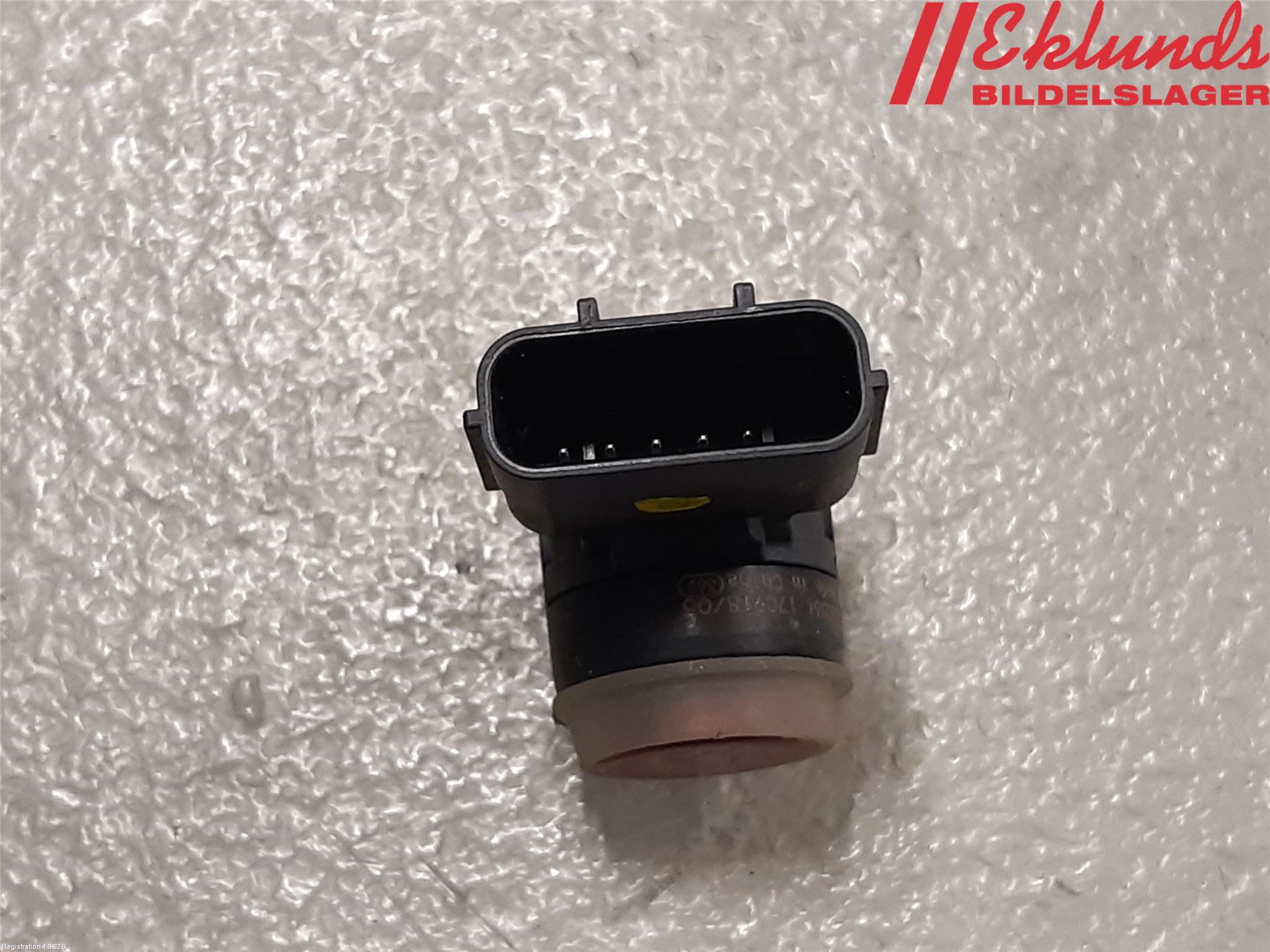 Honda CR-V 13-18 Parkeringshjälp Frontsensor