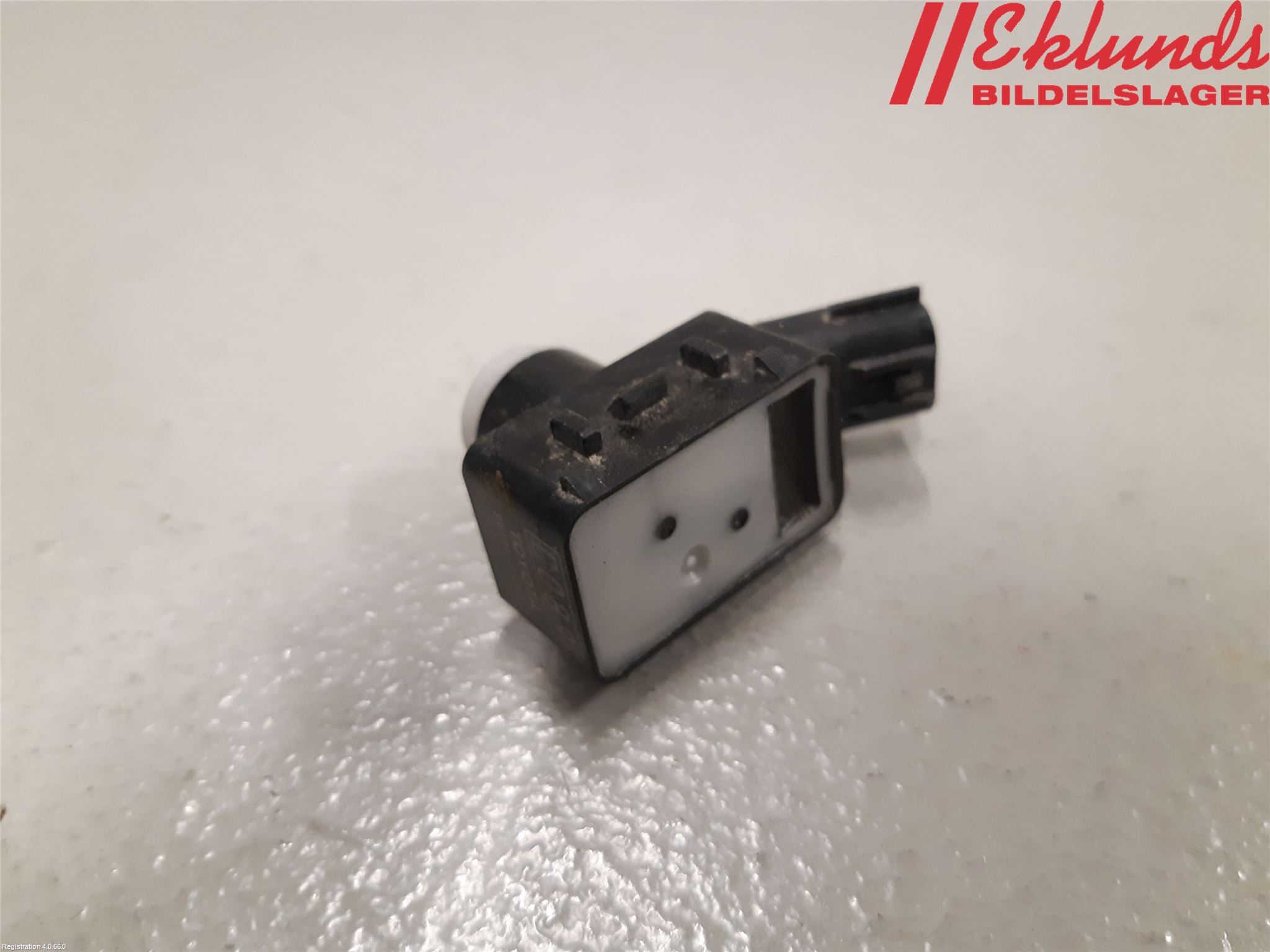 Toyota CAMRY 19-24 Parkeringshjälp Backsensor