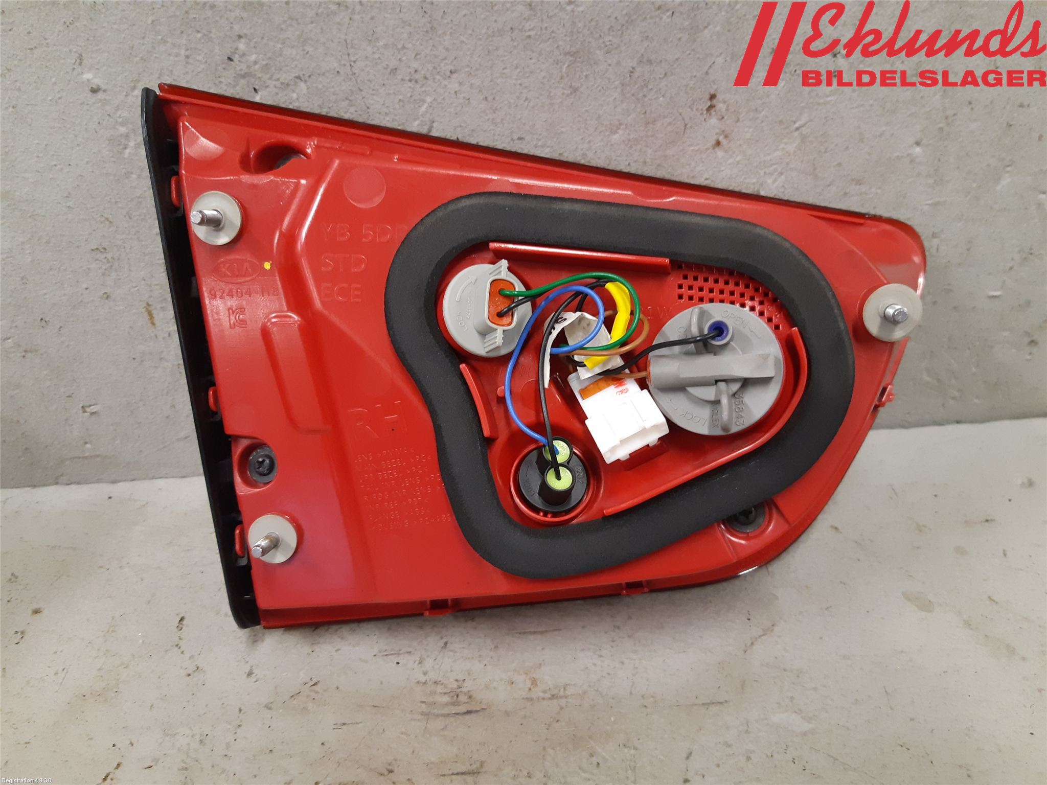 Kia RIO 17- Bakljus Lucka Hö