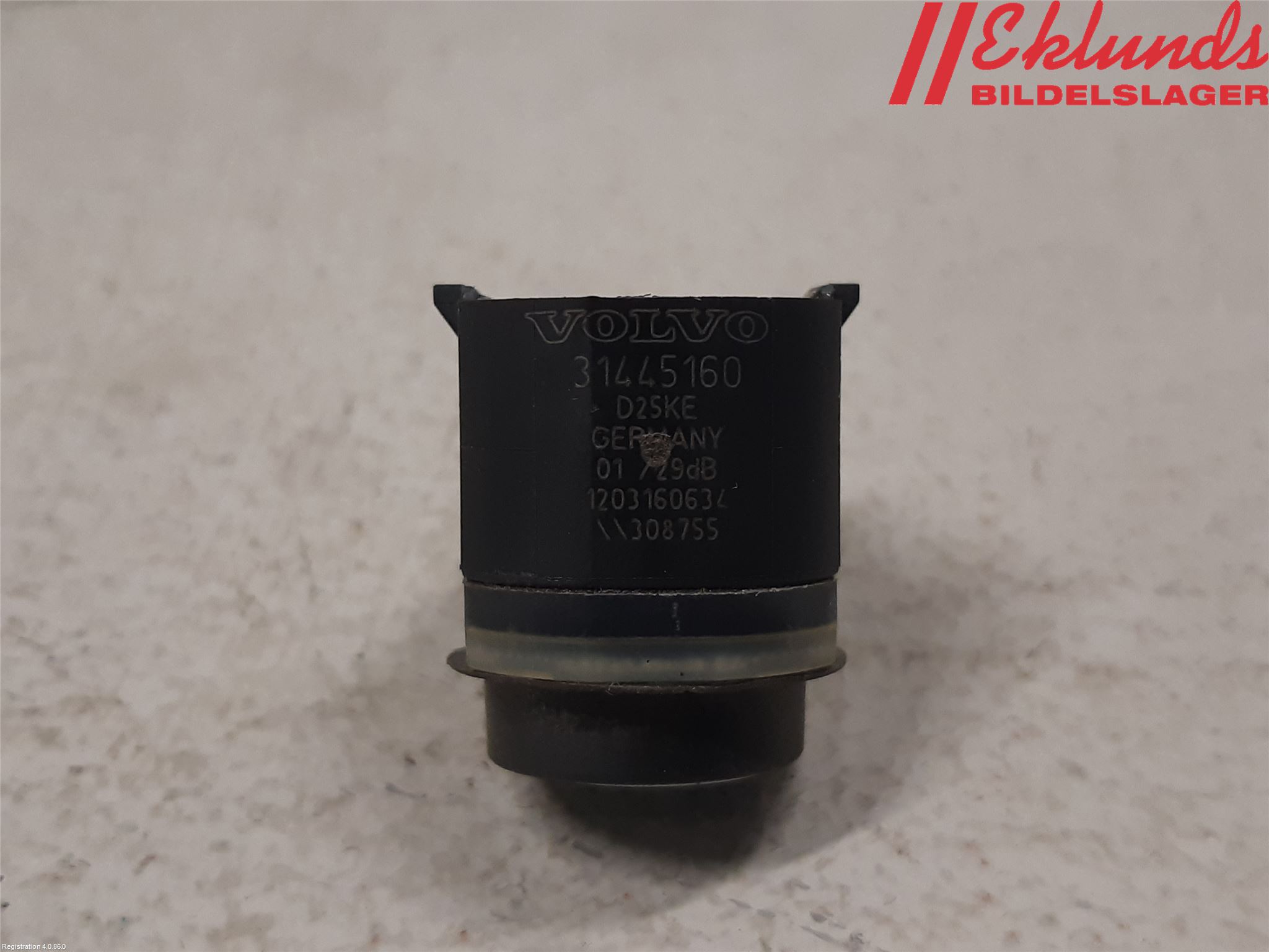 Volvo V60 CROSS COUNTRY 16-18 Parkeringshjälp Backsensor