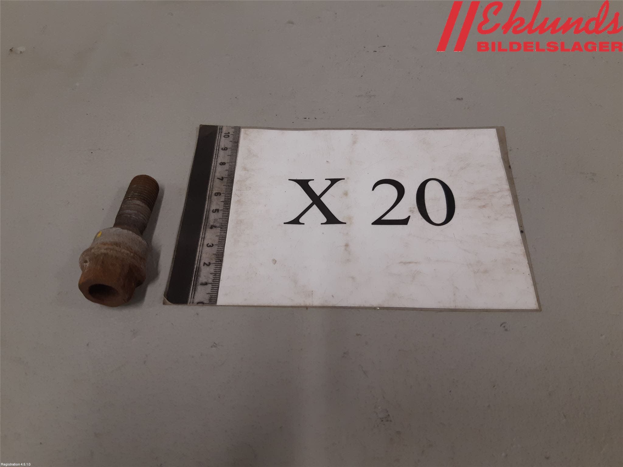 Volkswagen VW TRANSP/CARAVELLE (T5) 04-15 Hjulmutter-Bult-Sats