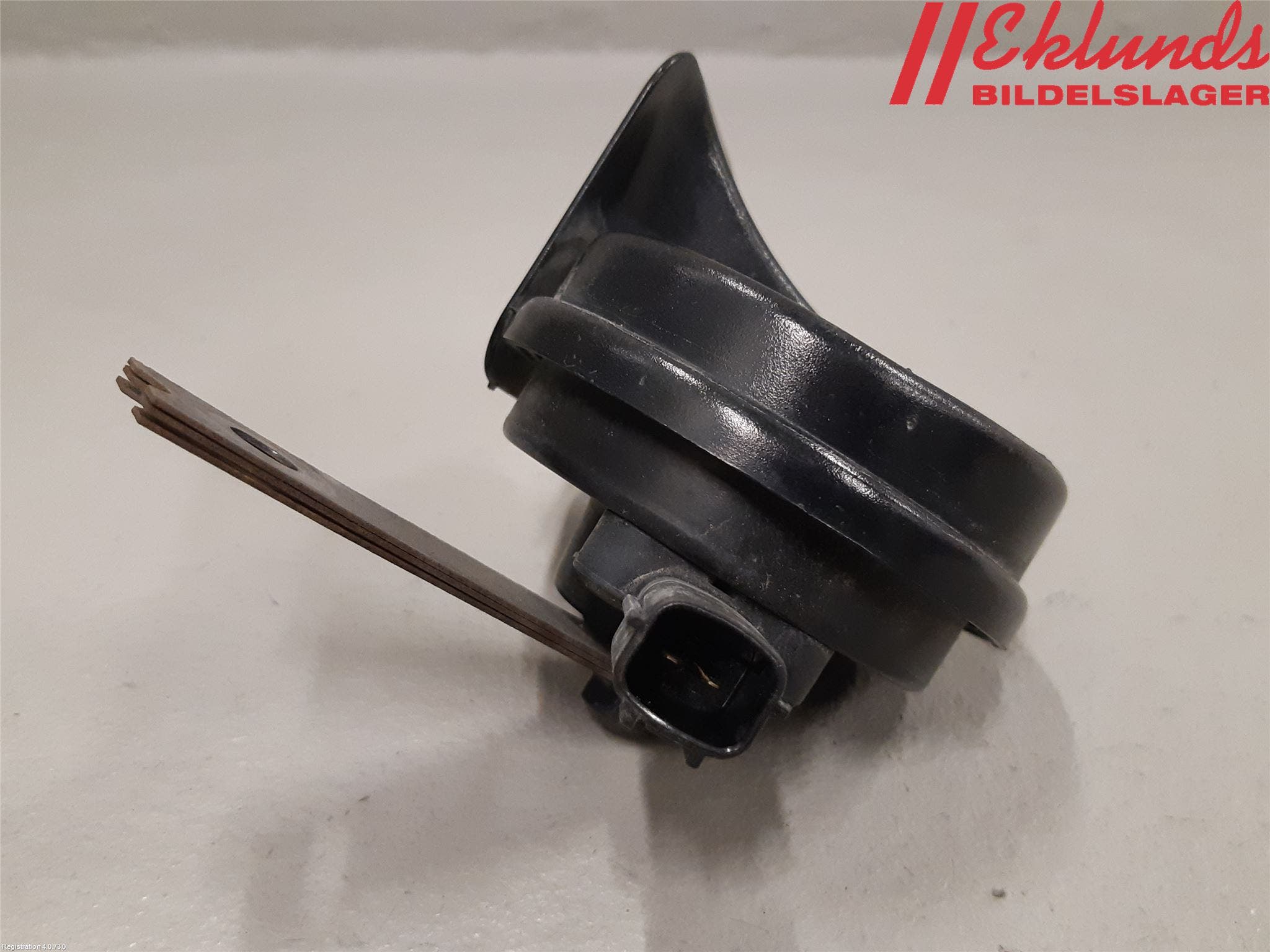 Kia CARENS III 13-19 Signalhorn