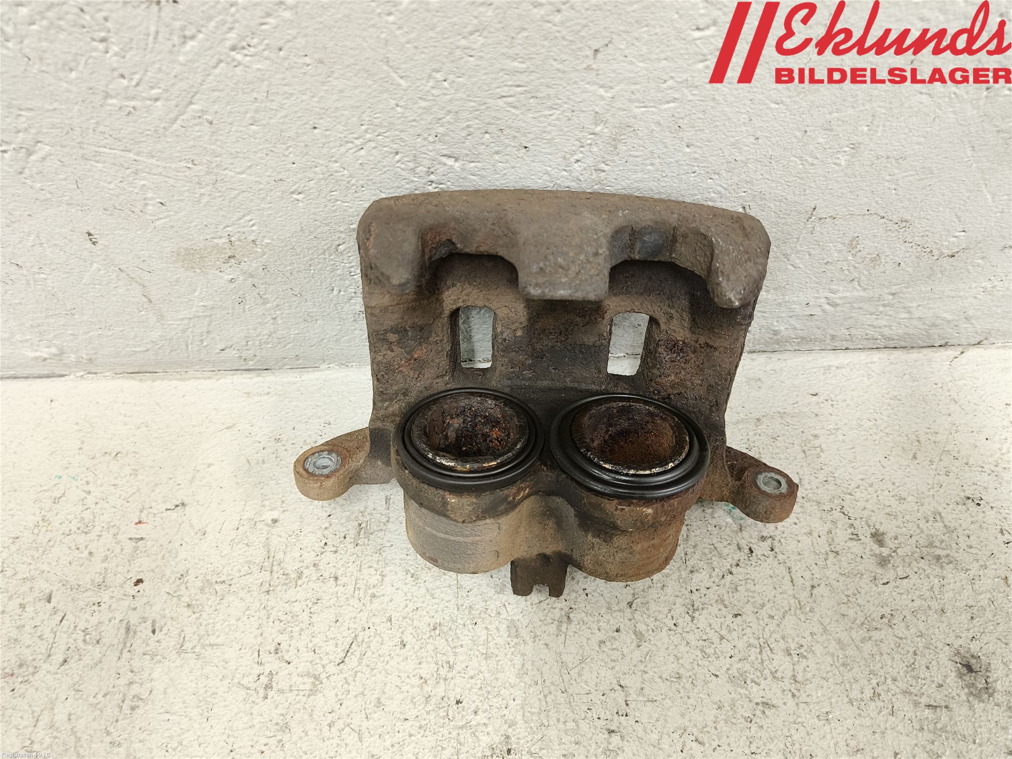 Nissan NAVARA, TREK-1 17-21 Bromsok Fram Höger