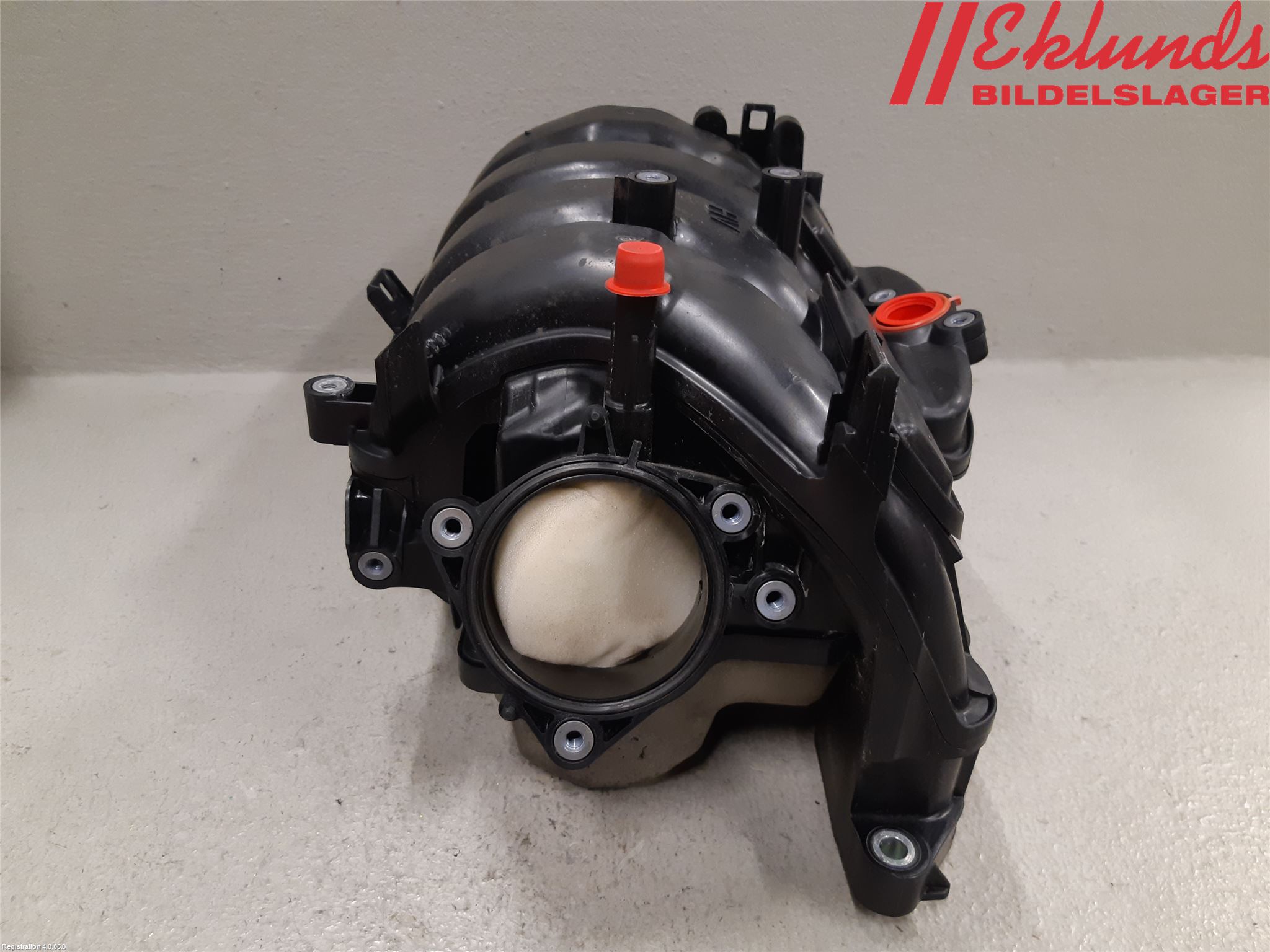 Toyota RAV4 19- Grenrör Insug