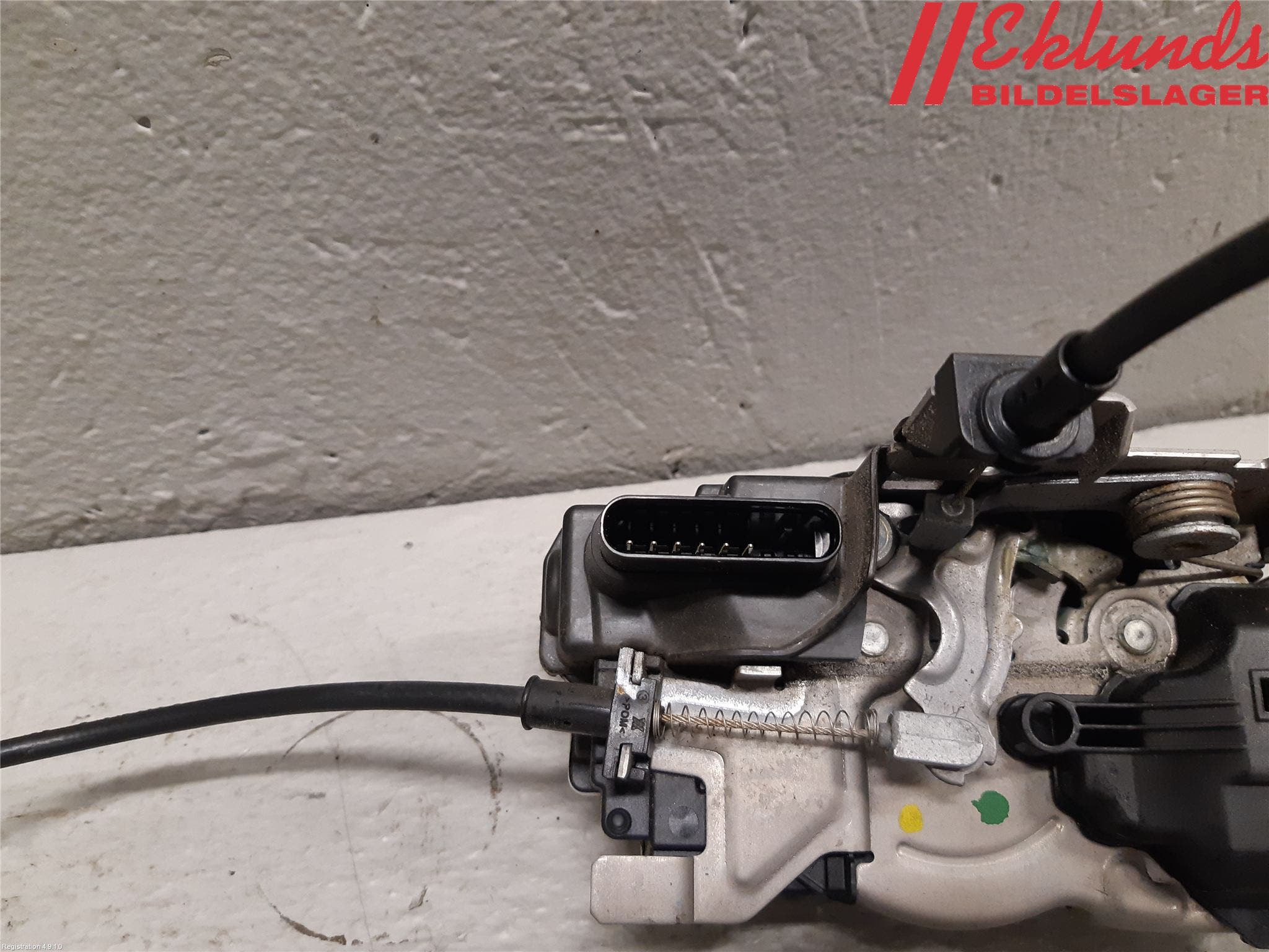 Volvo V60 19- Låskista-Dörrlås