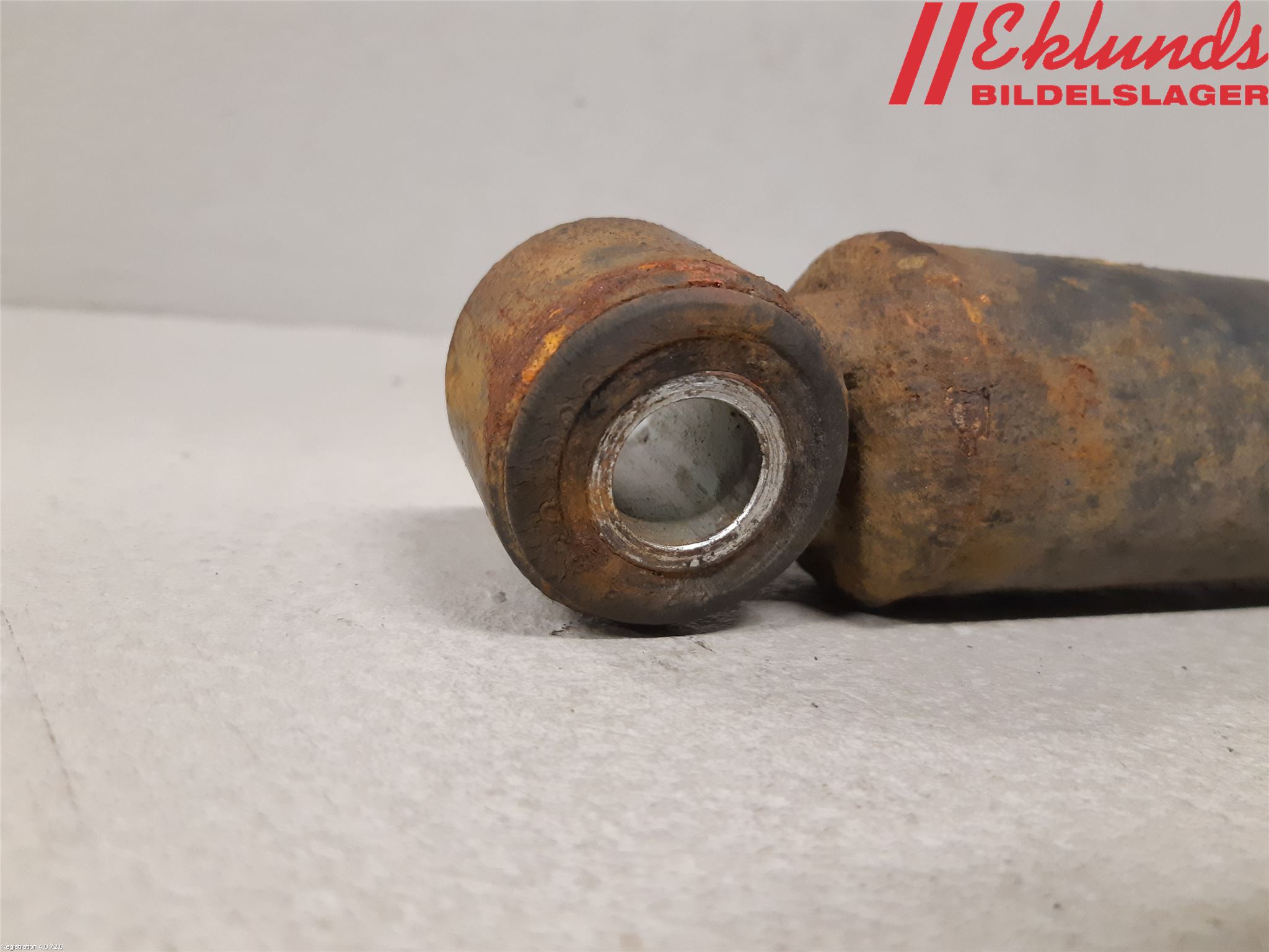 Iveco DAILY 07-13 Stötdämpare Bak