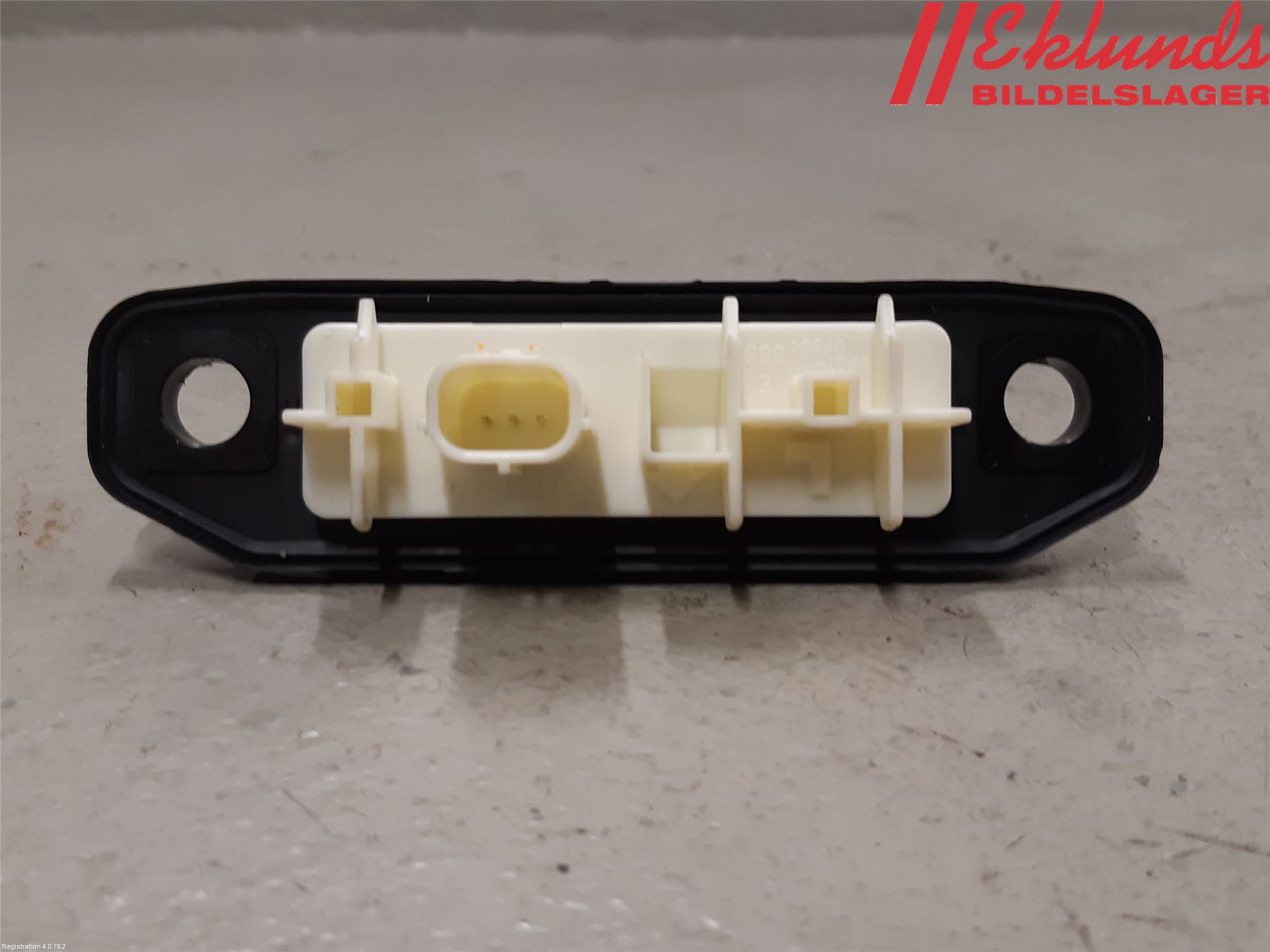 Lexus UX/300e 19- Bakluckehandtag