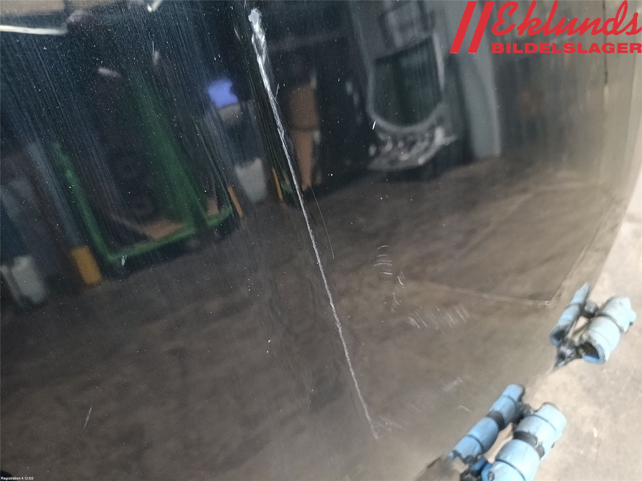 Volvo V70 14-16 Huv Fram