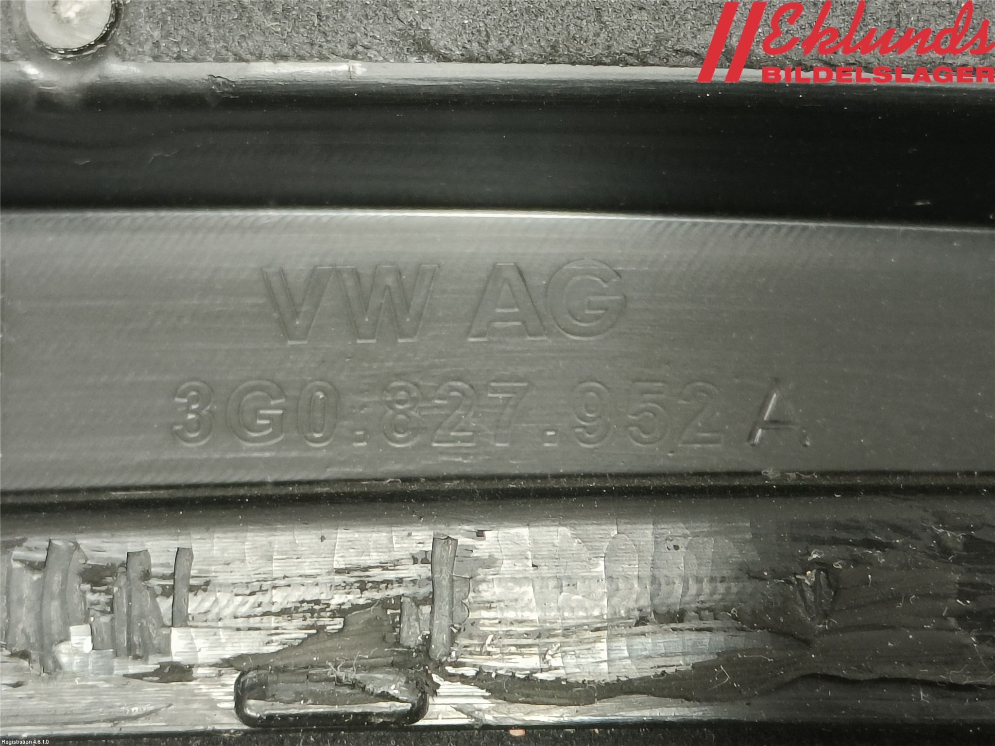 Volkswagen VW PASSAT 20-24 Spoiler Baklucka