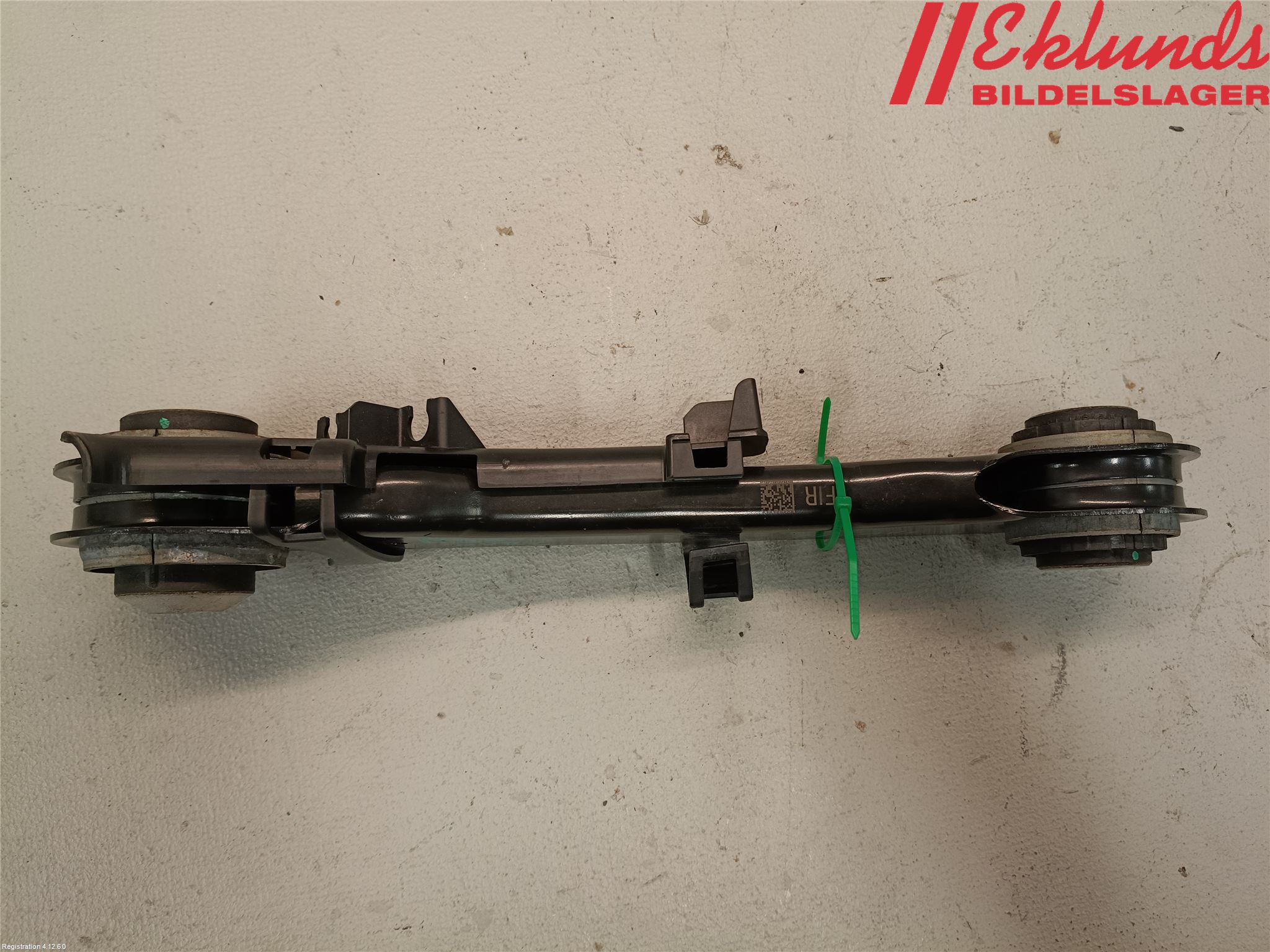 BMW 5 G30/G31/F90 17-23 Bärarm Bak Höger