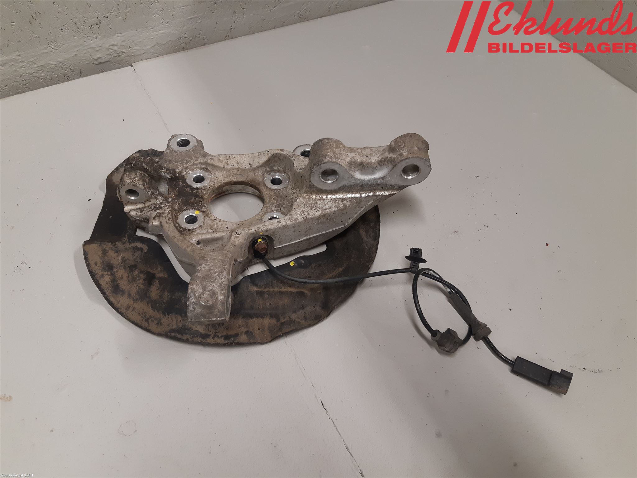 Ford MONDEO 15-22 Styrspindel Lagerhus Hö