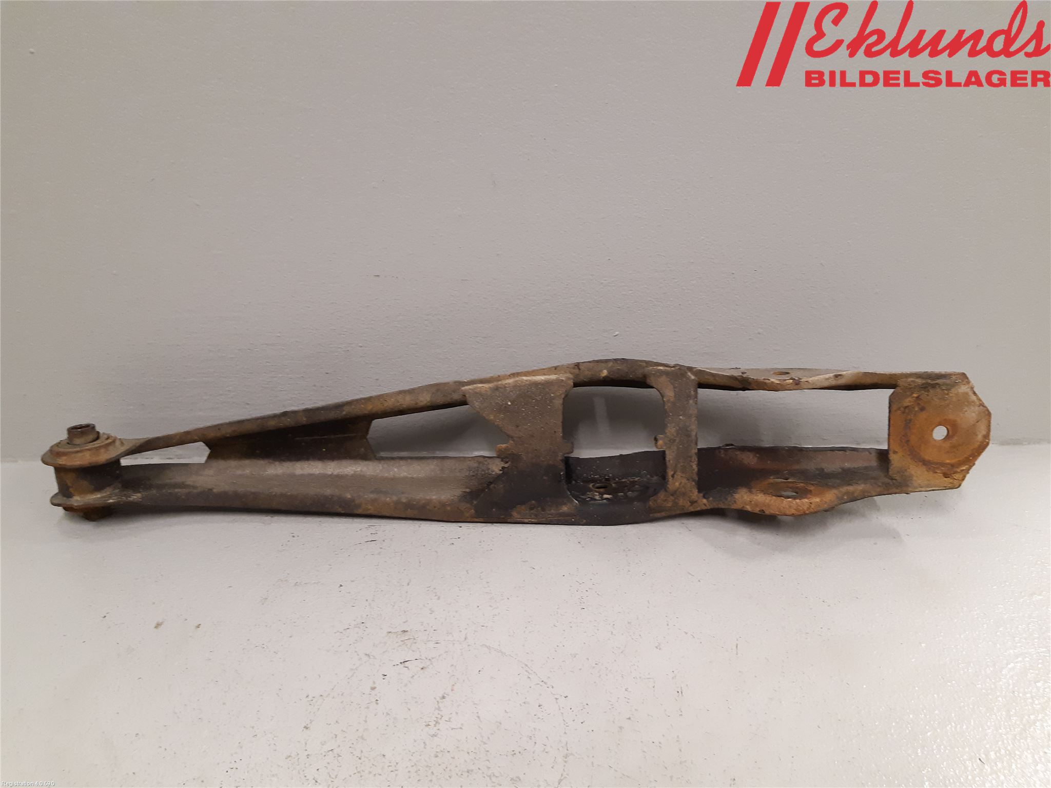 Volvo 240 81-87 Bärarm Bak Höger
