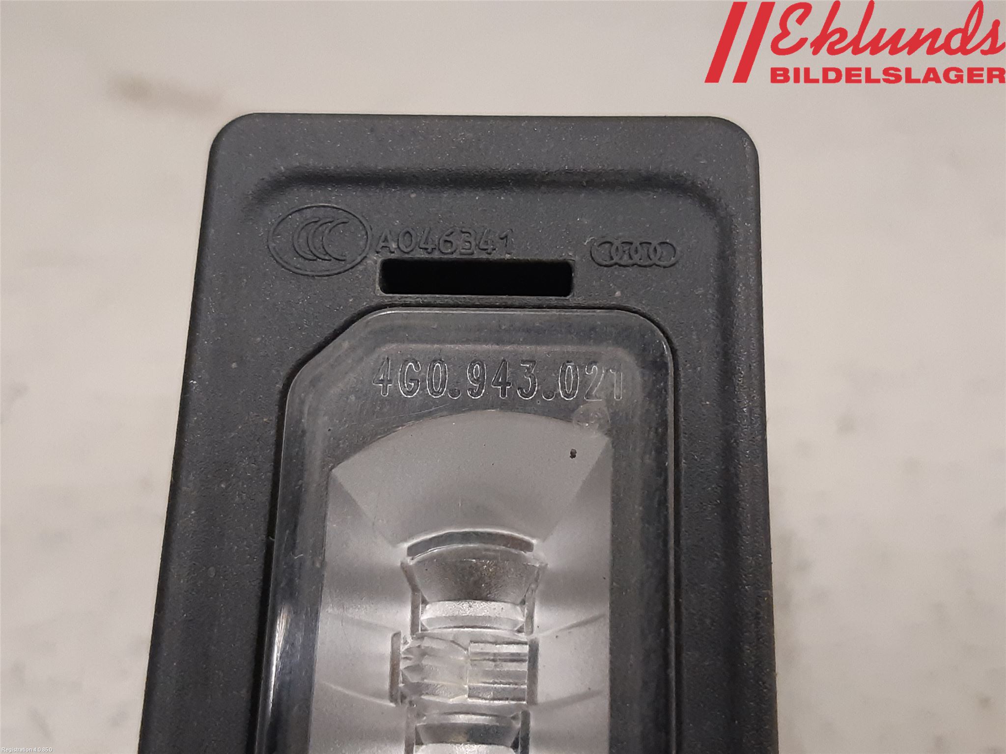 Audi A4 12-15 Skylt Belysning