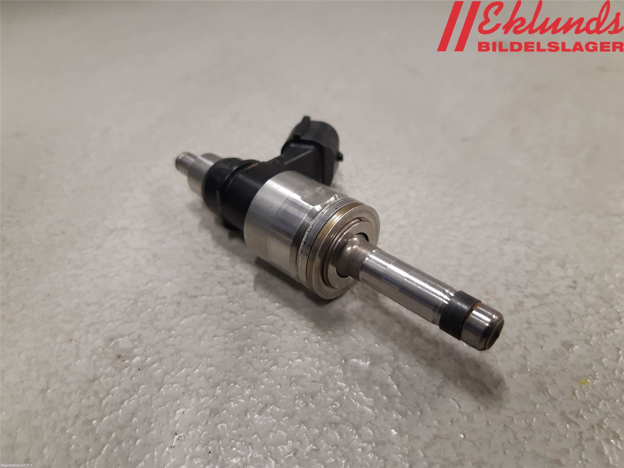 Toyota RAV4 19- Injspridare