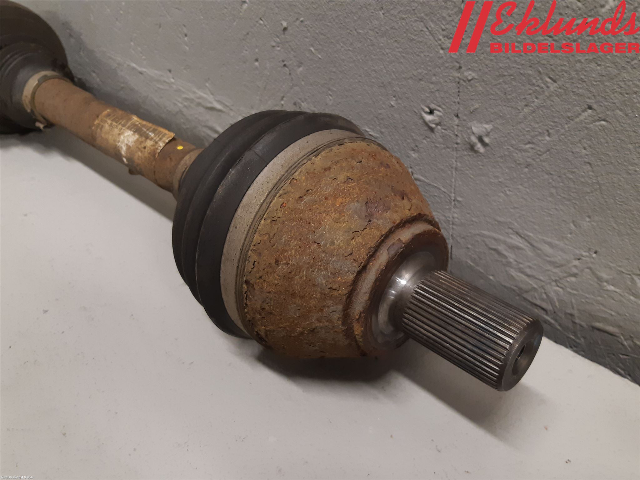 Ford MONDEO 07-15 Drivaxel Fram Vänster