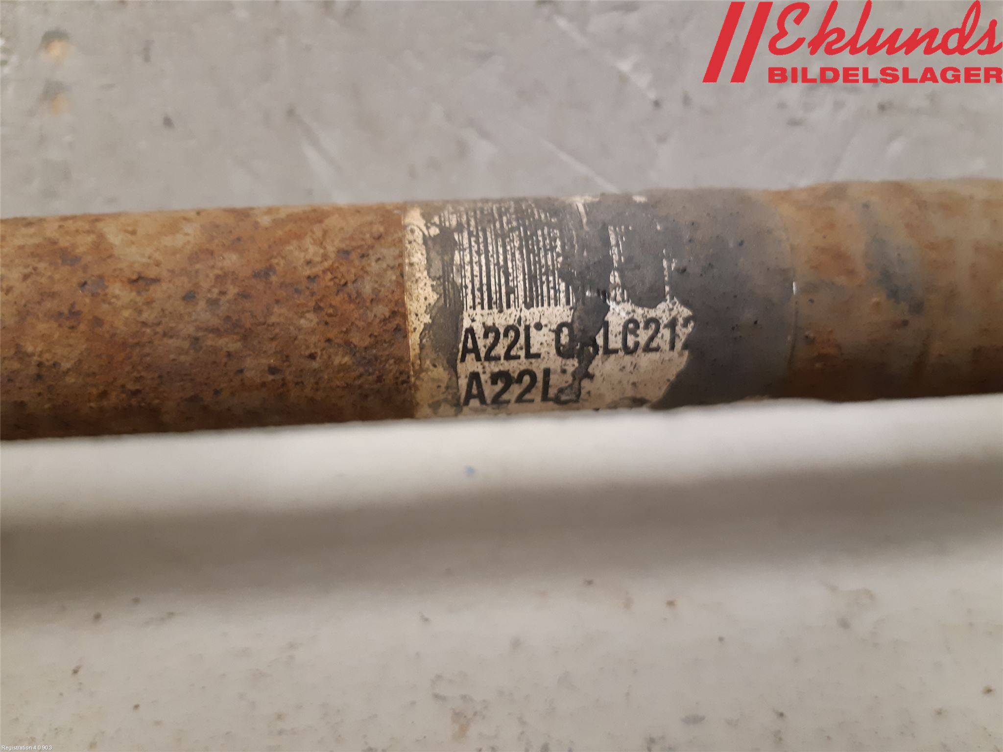 Kia CEED 12-18 Drivaxel Fram Vänster