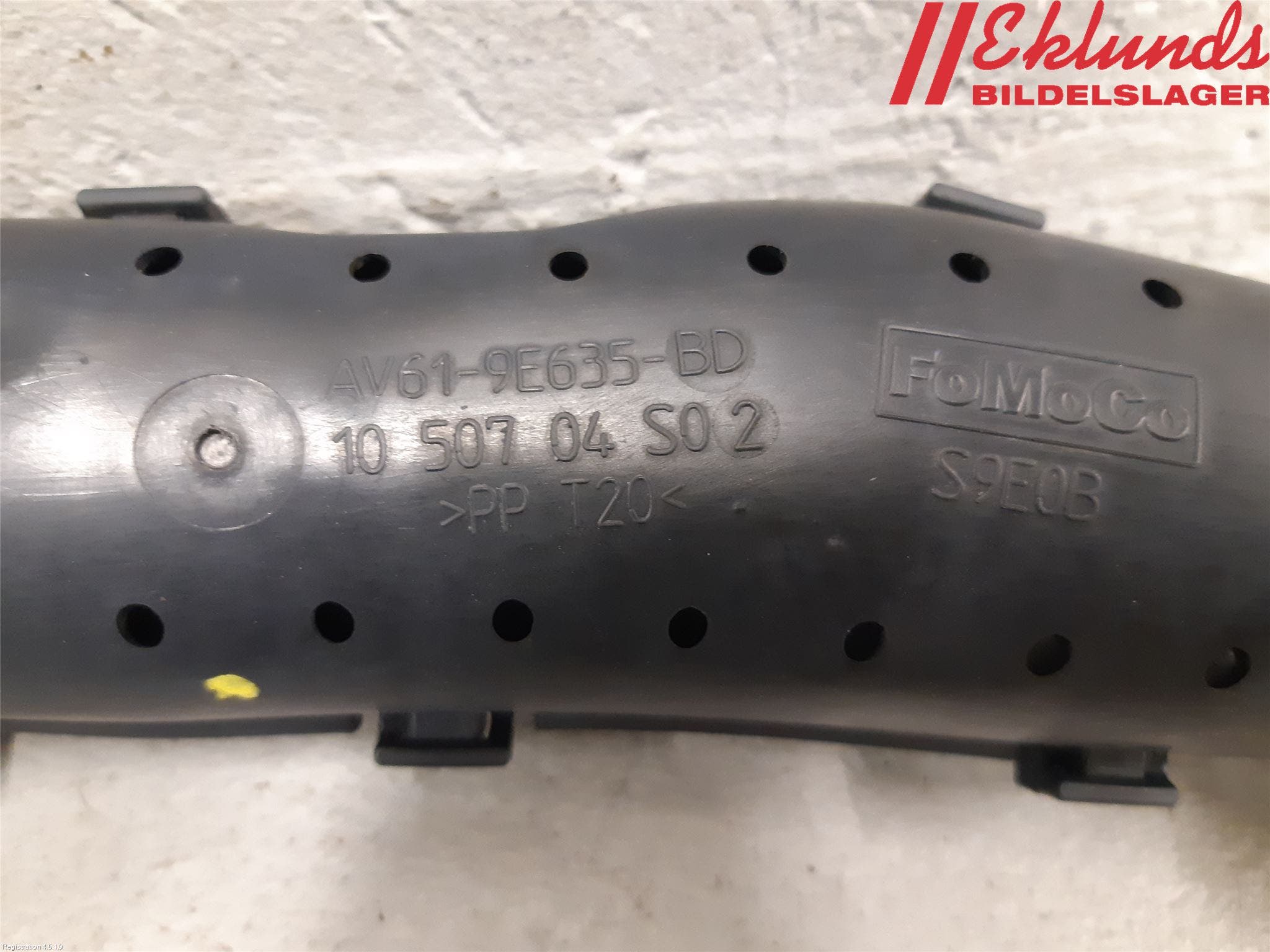 Ford FOCUS 11-14 Förg-Bälg-Rör Mot Luftr