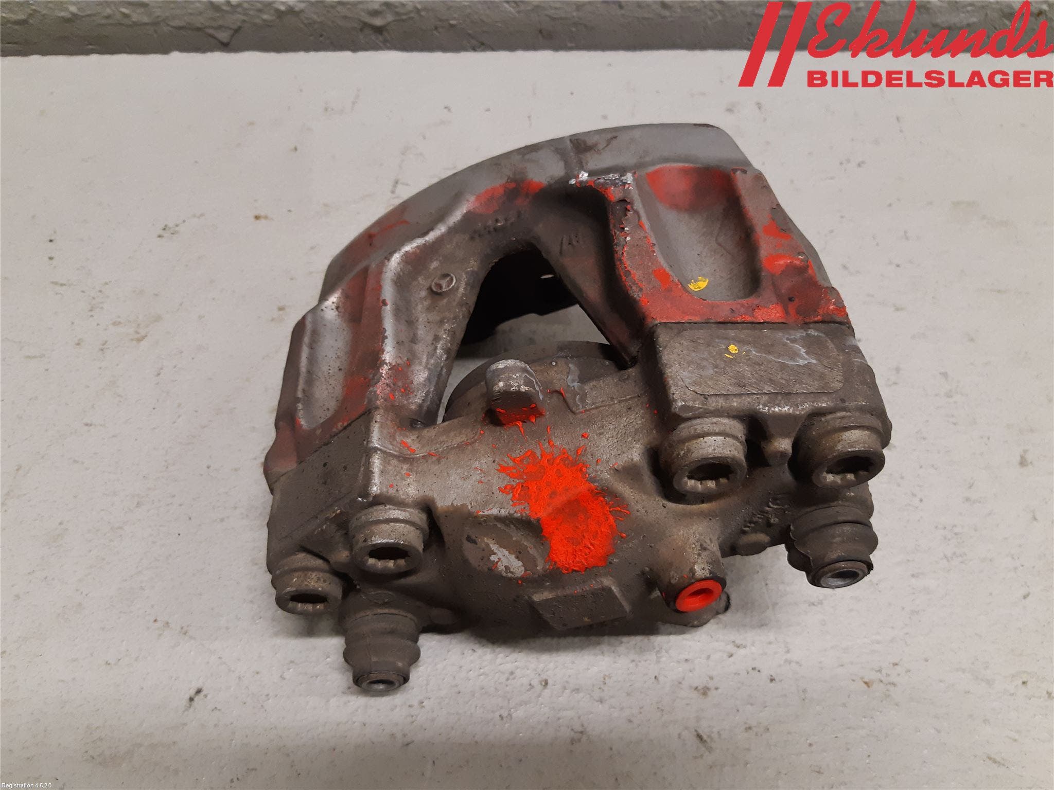 Mercedes-Benz MB CLS (C218/X218) 11-17 Bromsok Fram Vänster