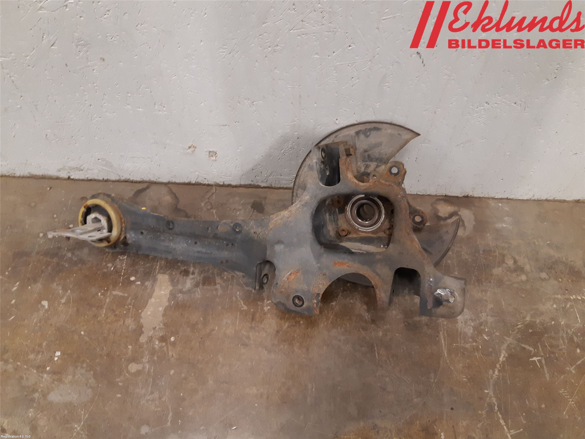 Volvo V60 14-18 Bärarm Bak Höger