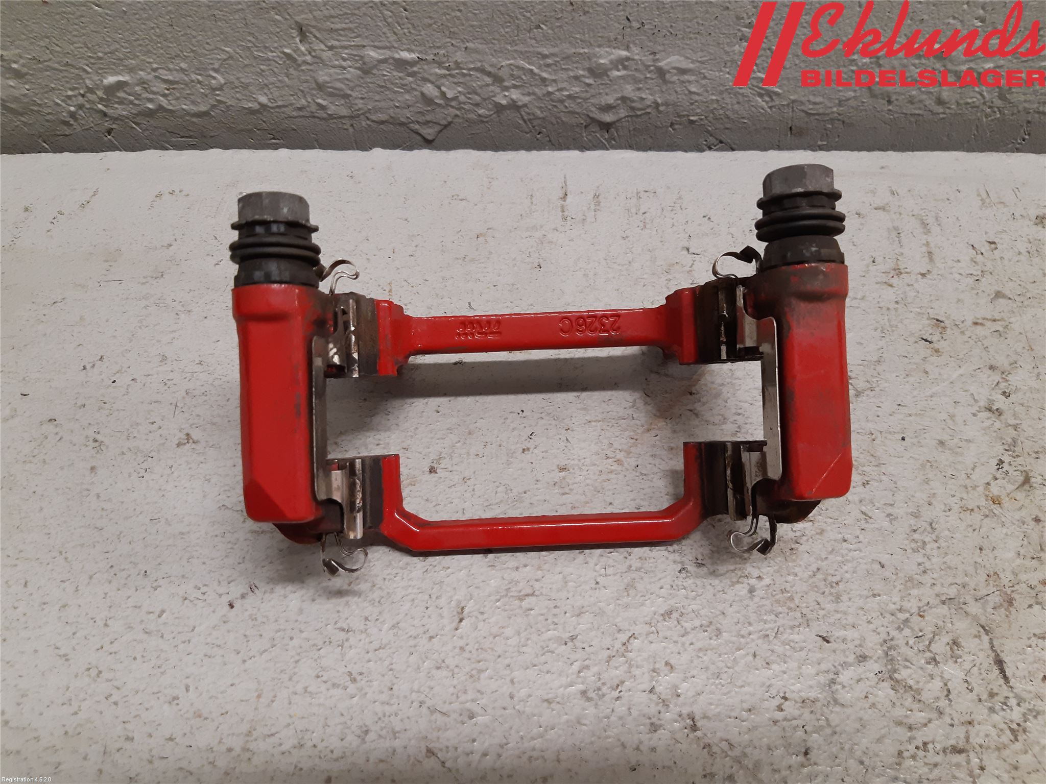 Audi A6 F2/C8 19- Bromsokshållare