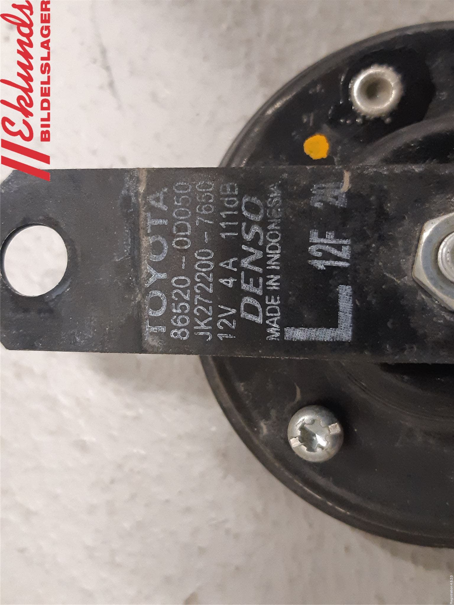 Toyota YARIS XP21 20- Signalhorn