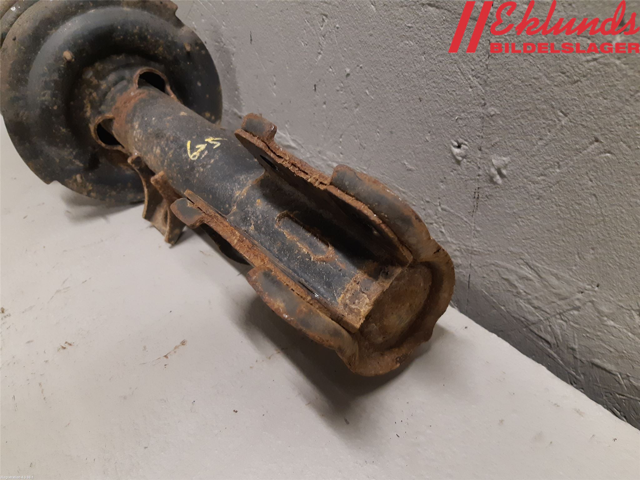 Hyundai SANTA FE 13-18 Fjäderben Fram Höger