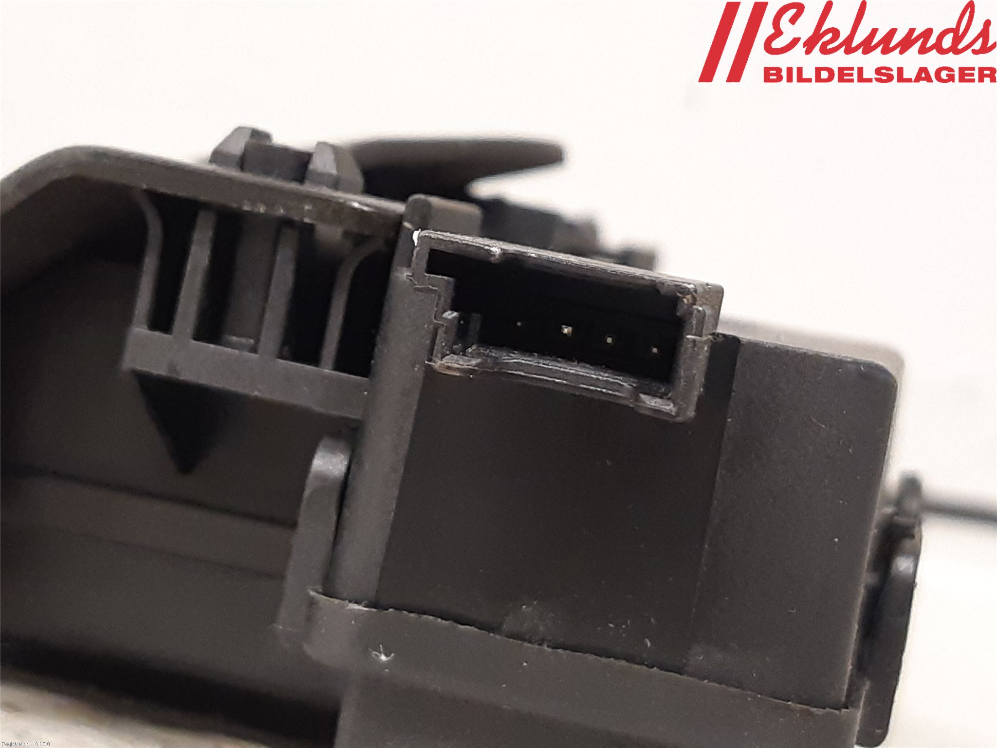 BMW 6 E63/64    02-10 Låskista Baklucka