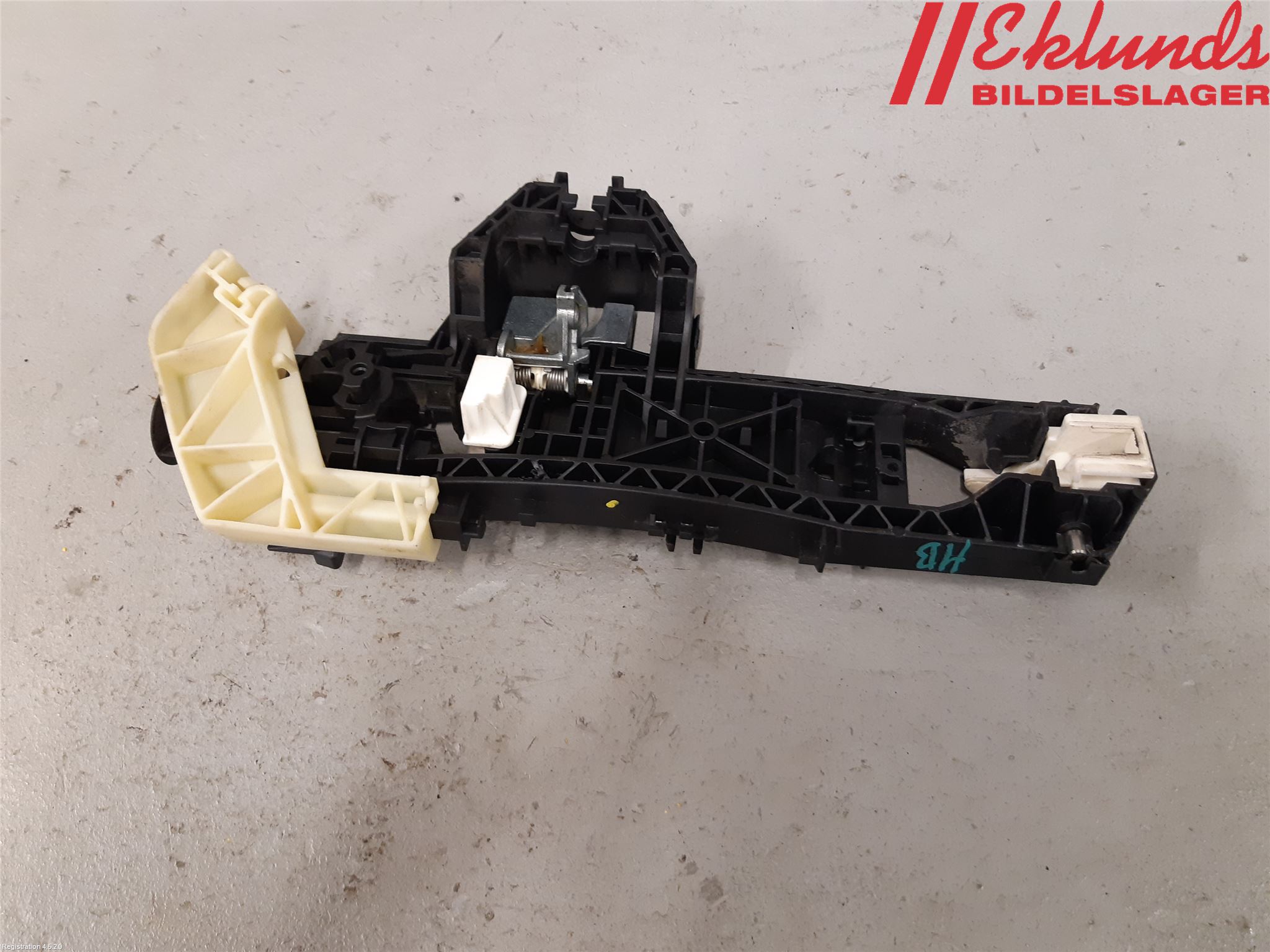 Mercedes-Benz MB E-KLASS (W212) 09-16 Dörrhandtag Yttre Hö