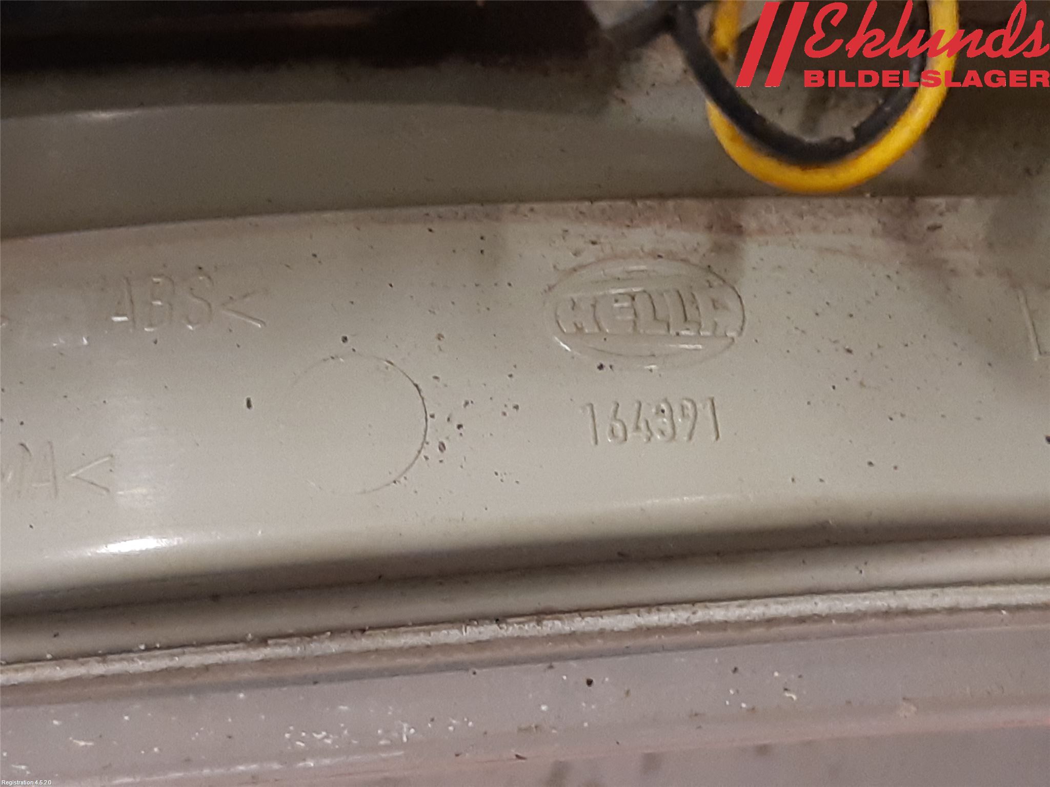 Volvo XC70 08-13 Bakljus Lucka Vä