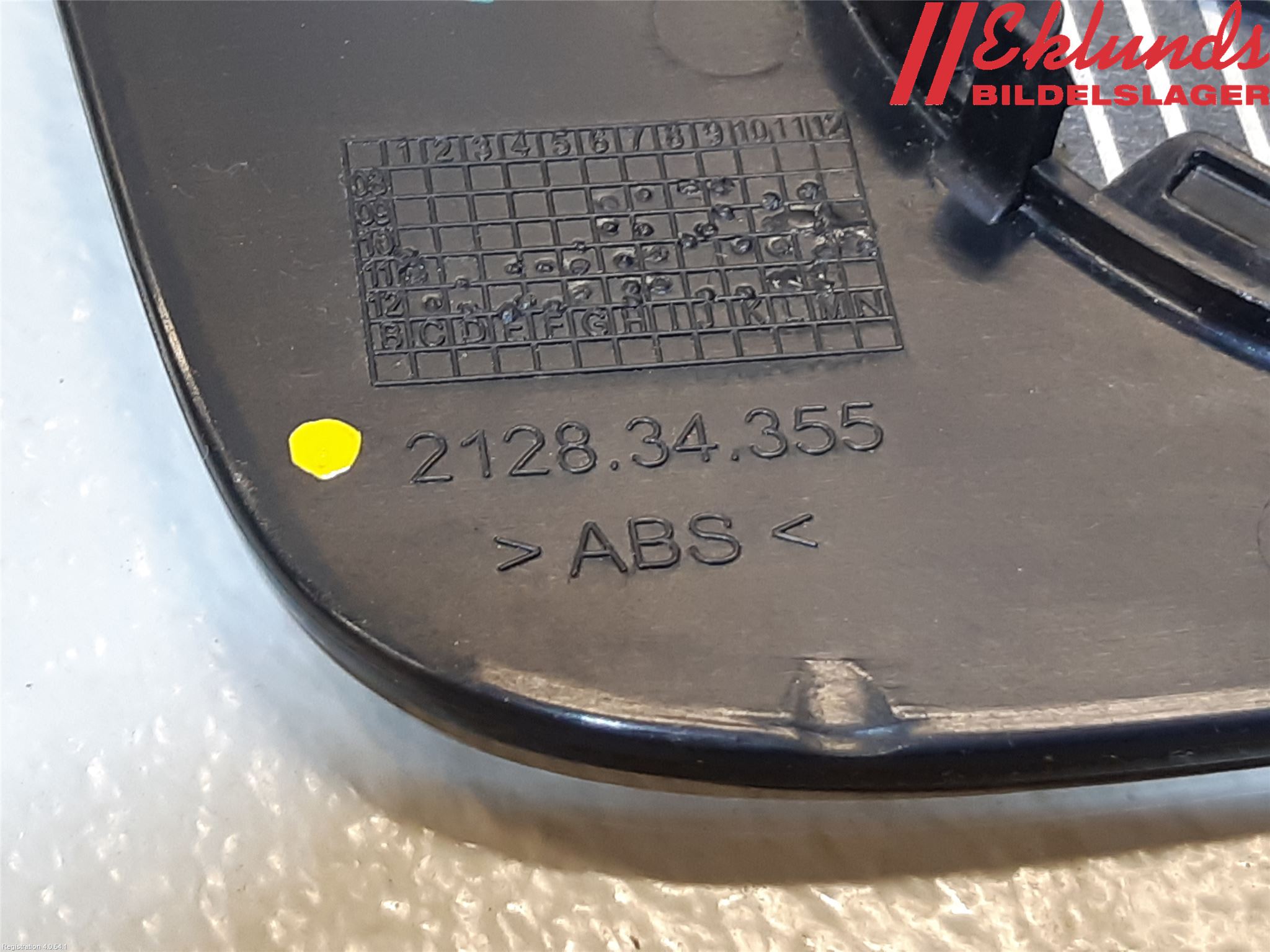 Opel MERIVA B 10-17 Spegelglas Vä