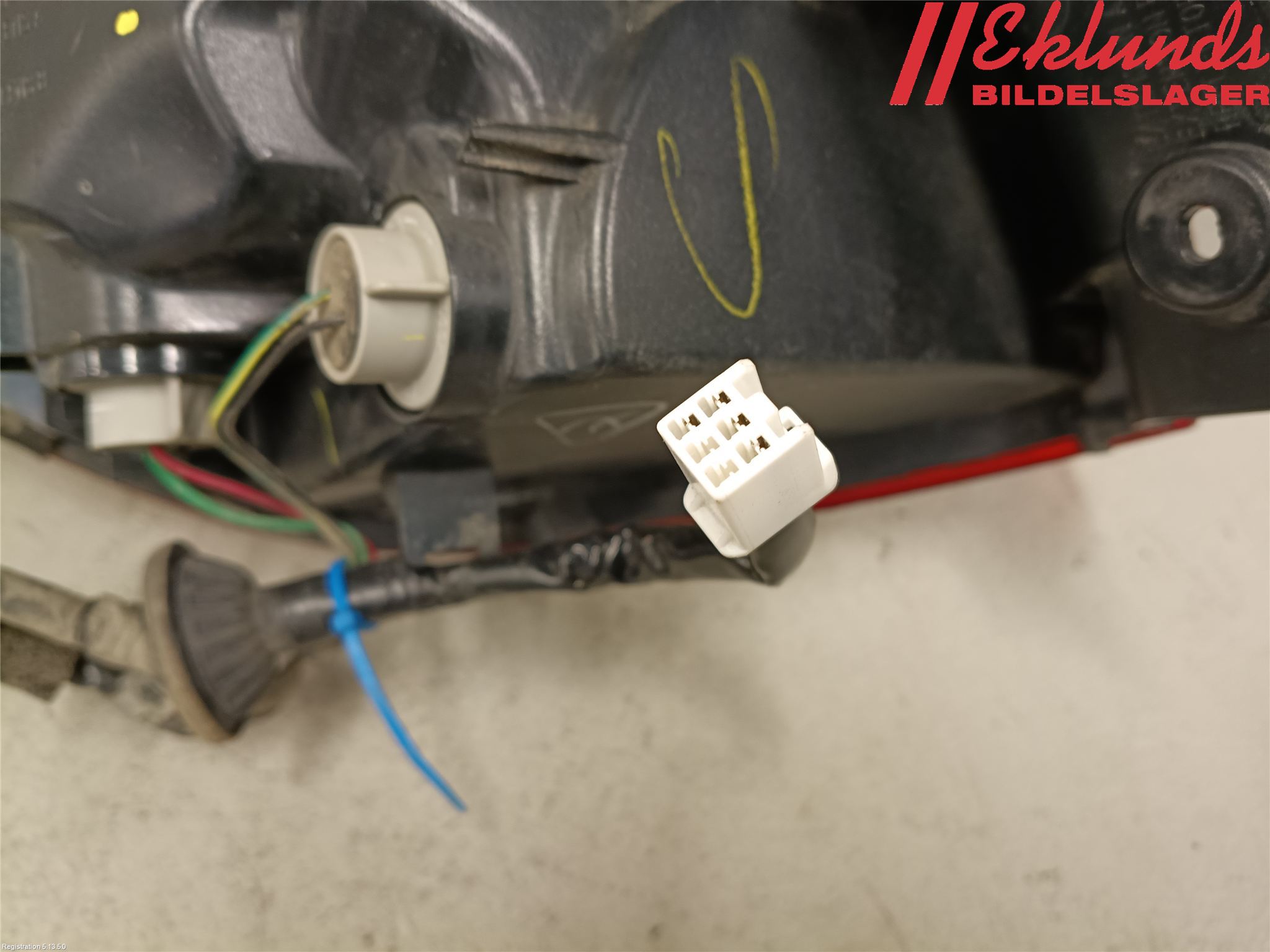 Mazda 2 (DJ) 15-22 Bakljus Höger