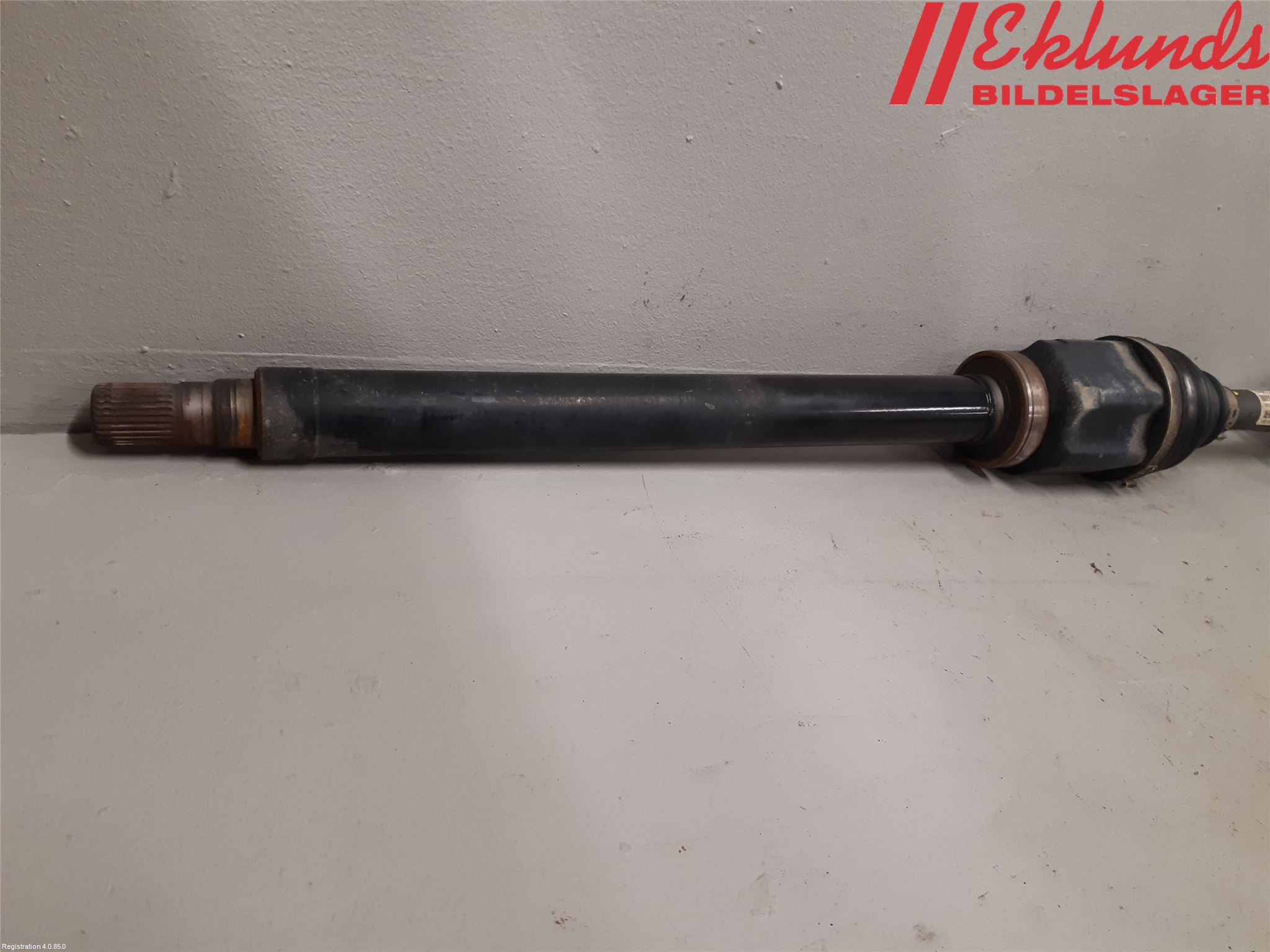 Volvo V70 08-13 Drivaxel Fram Höger