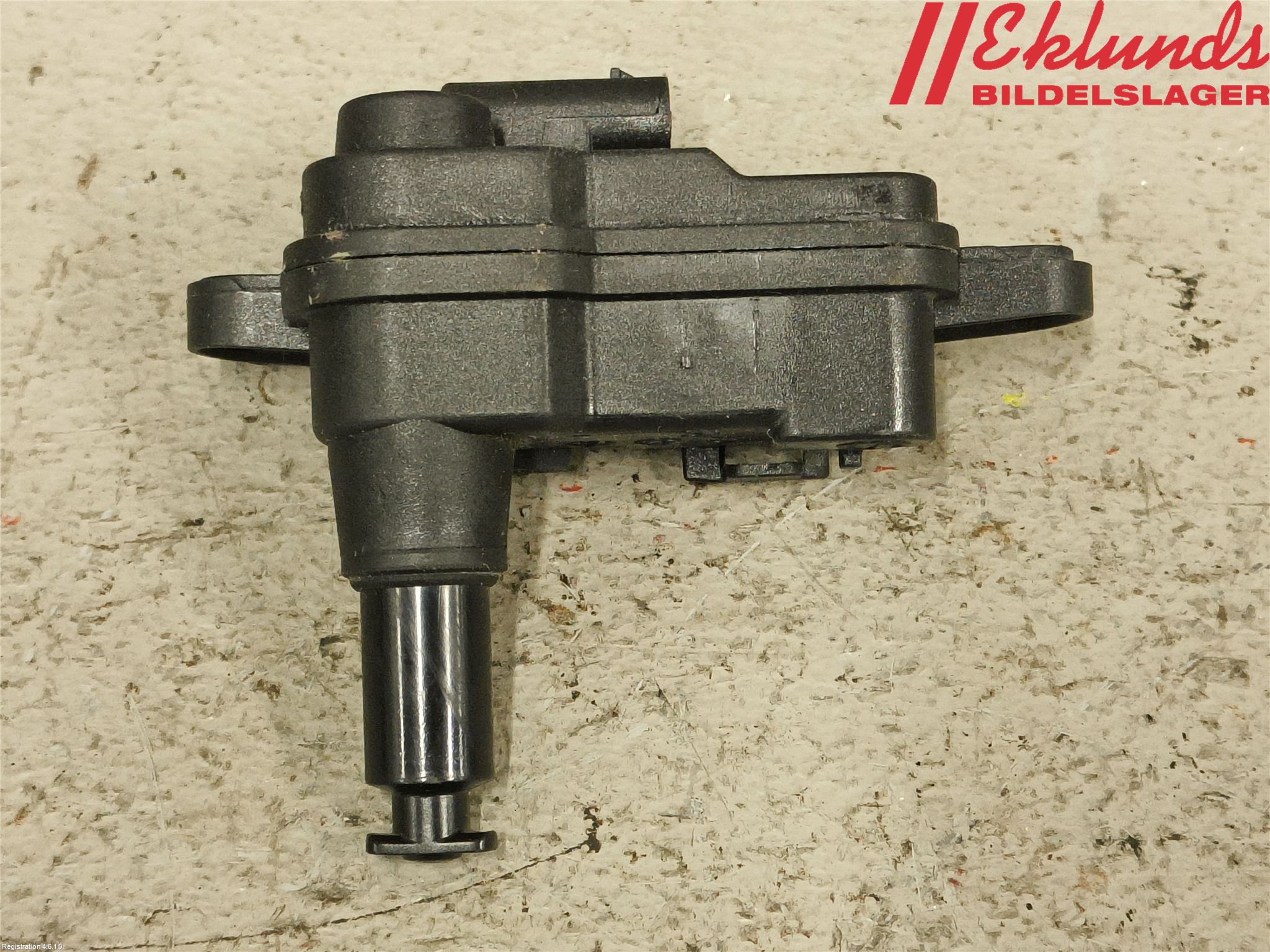 Volkswagen VW PASSAT 20-24 Centrallåsmot Tanklucka