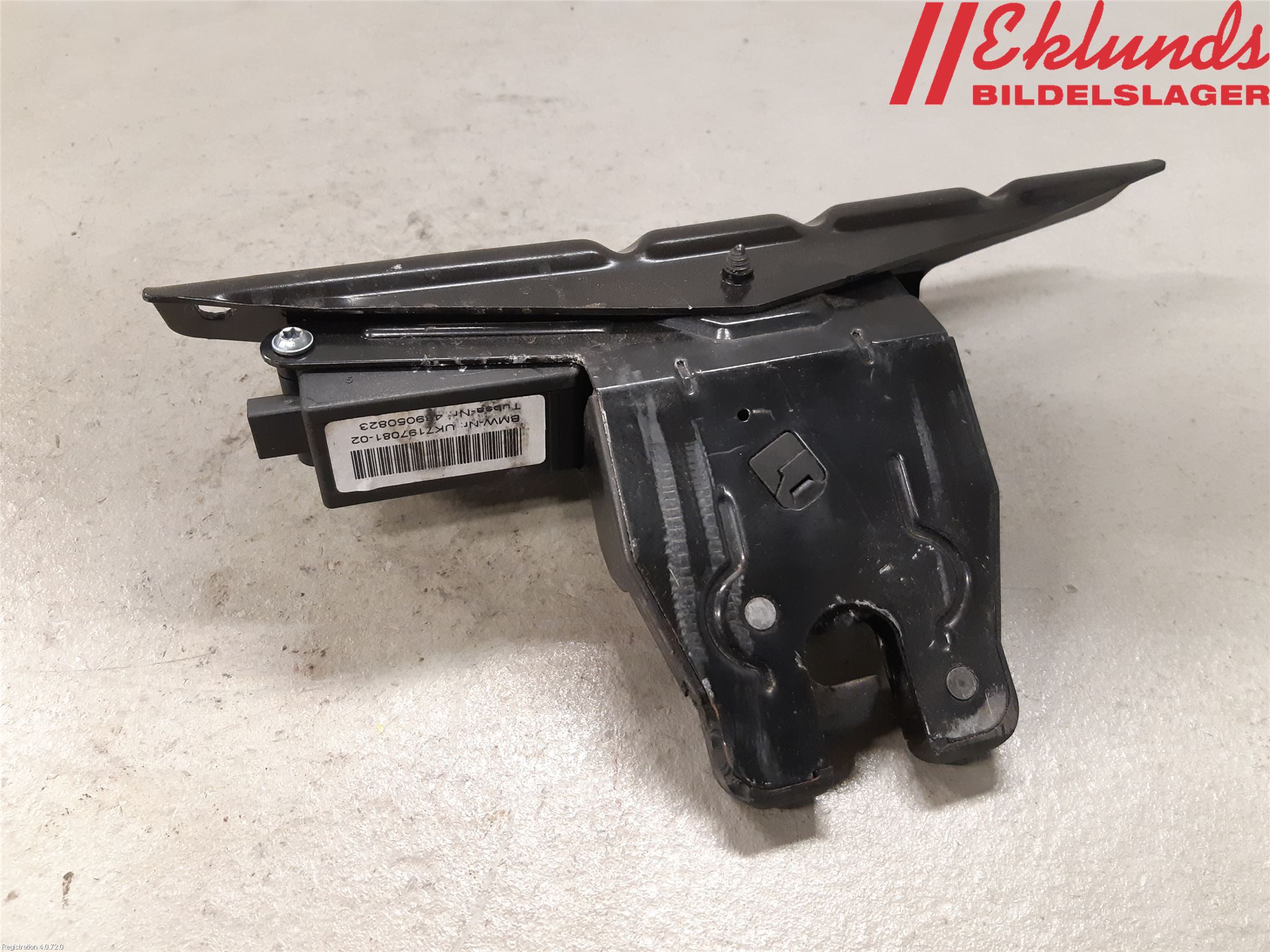 BMW 5 E60/61 Sed/Tou 02-10 Låskista Baklucka