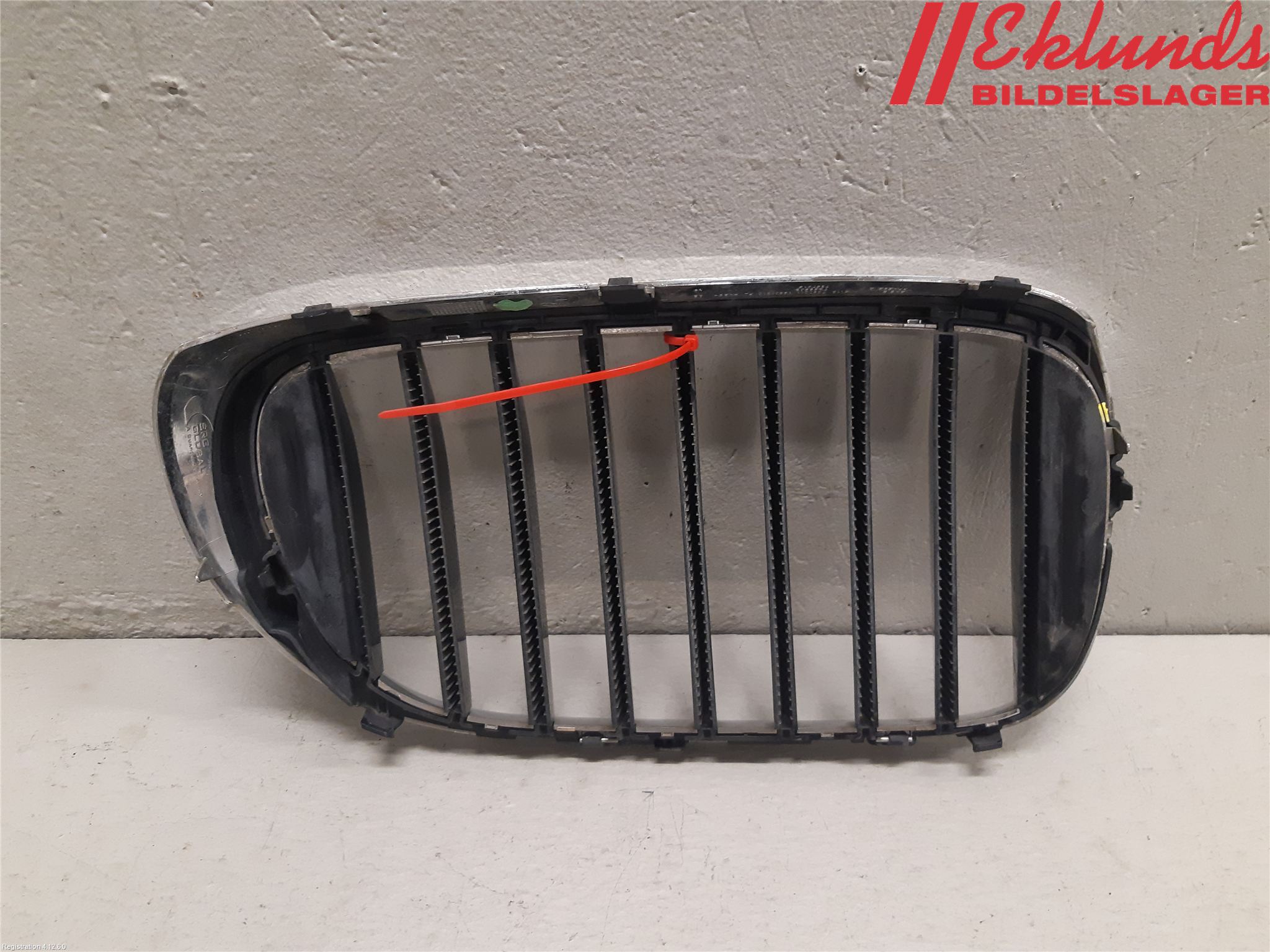 BMW 7 G11/G12 15-22 Grilldel Vänster