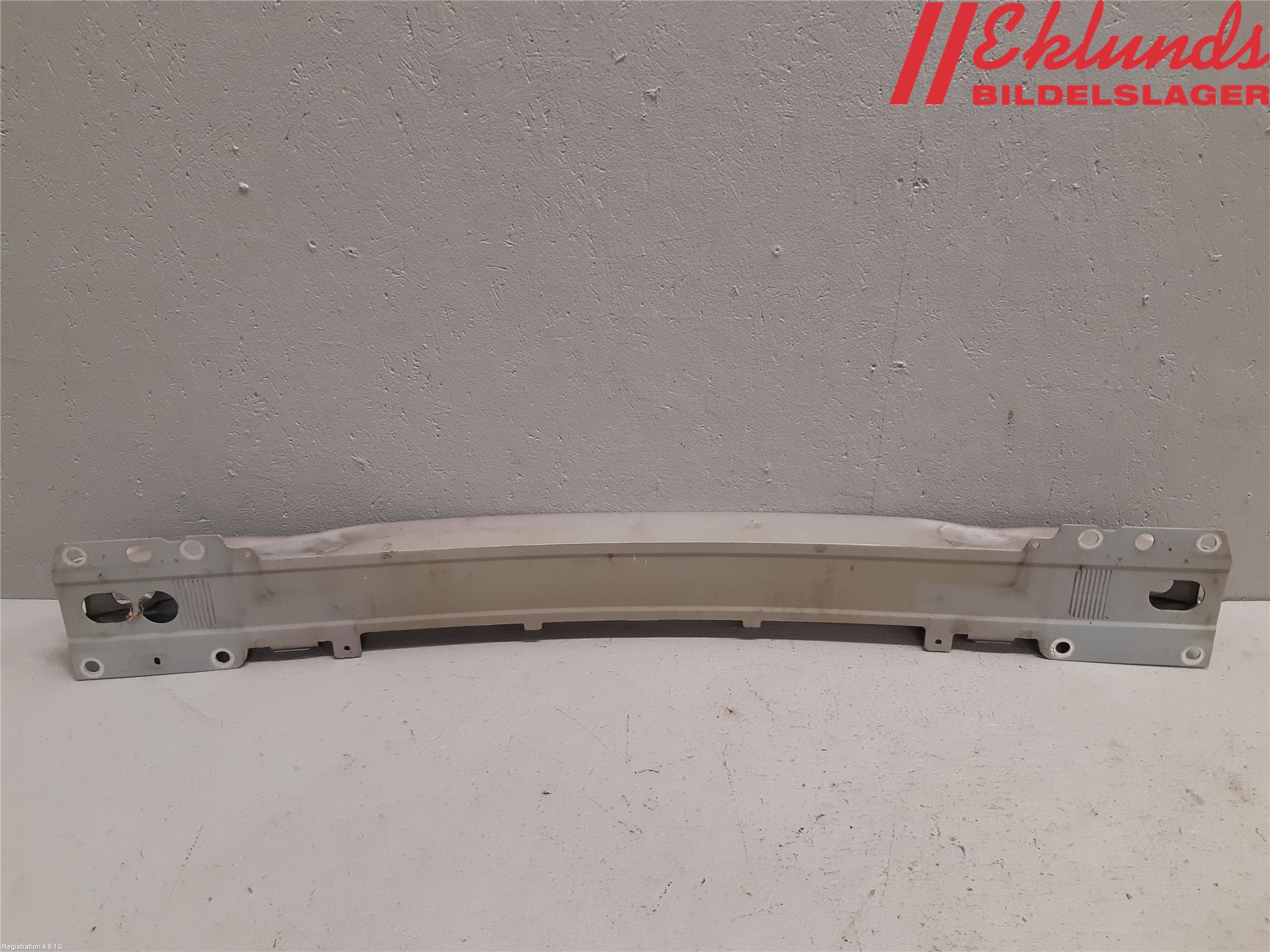 Volvo V70 08-13 Stötfångarbalk Fram