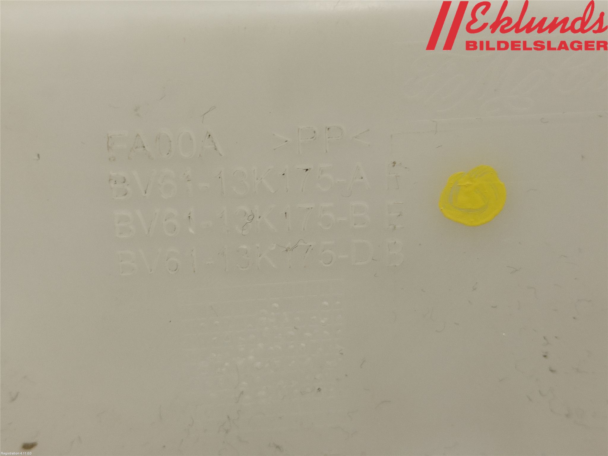 Ford FOCUS 15-18 Spolartank Vindruta