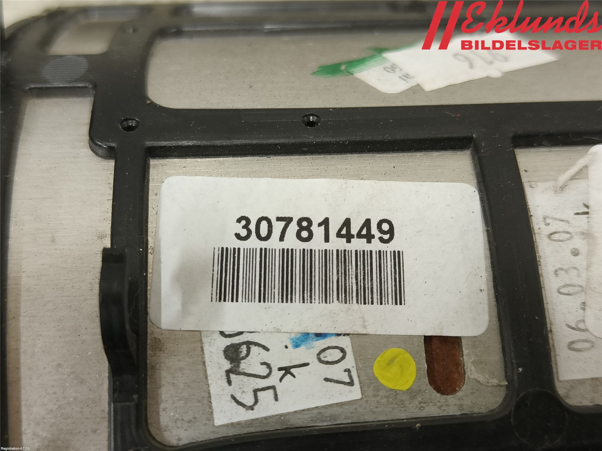 Volvo S80 07-13 Instrumentkonsoll Mitt